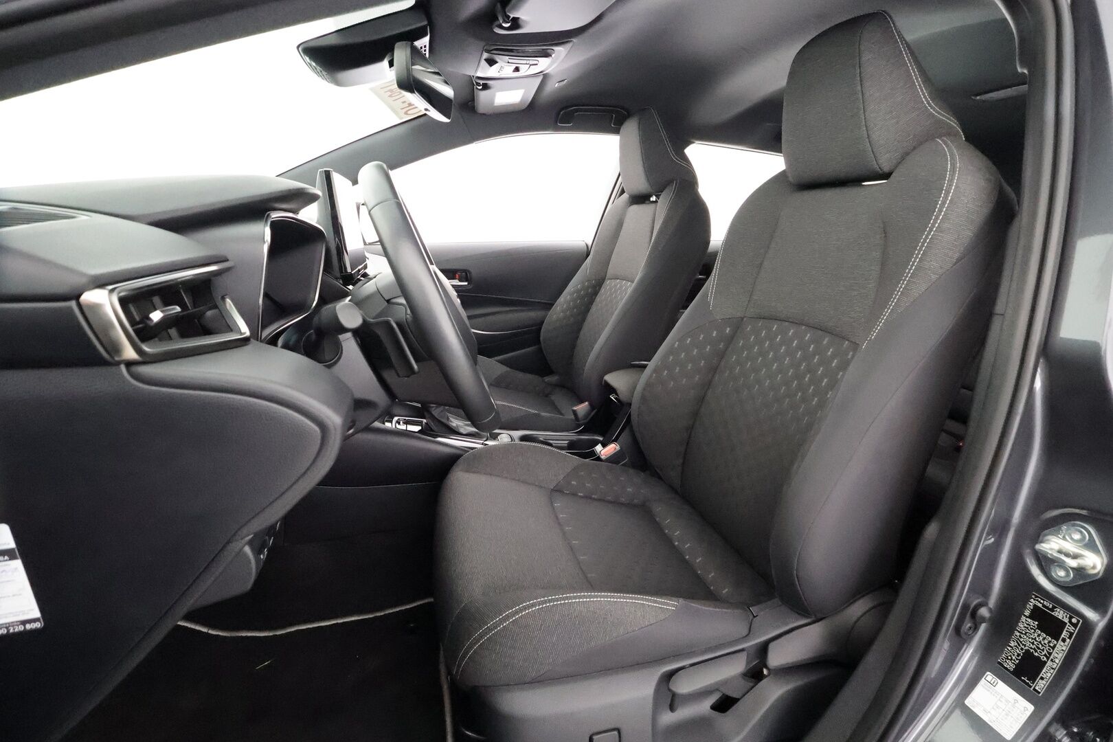 TOYOTA COROLLA 2023 Touring Sports 2,0 Hybrid Launch Edition - | ACC | LED | P.Kamera | Navi | Apple&Android | Kahdet Renkaat |