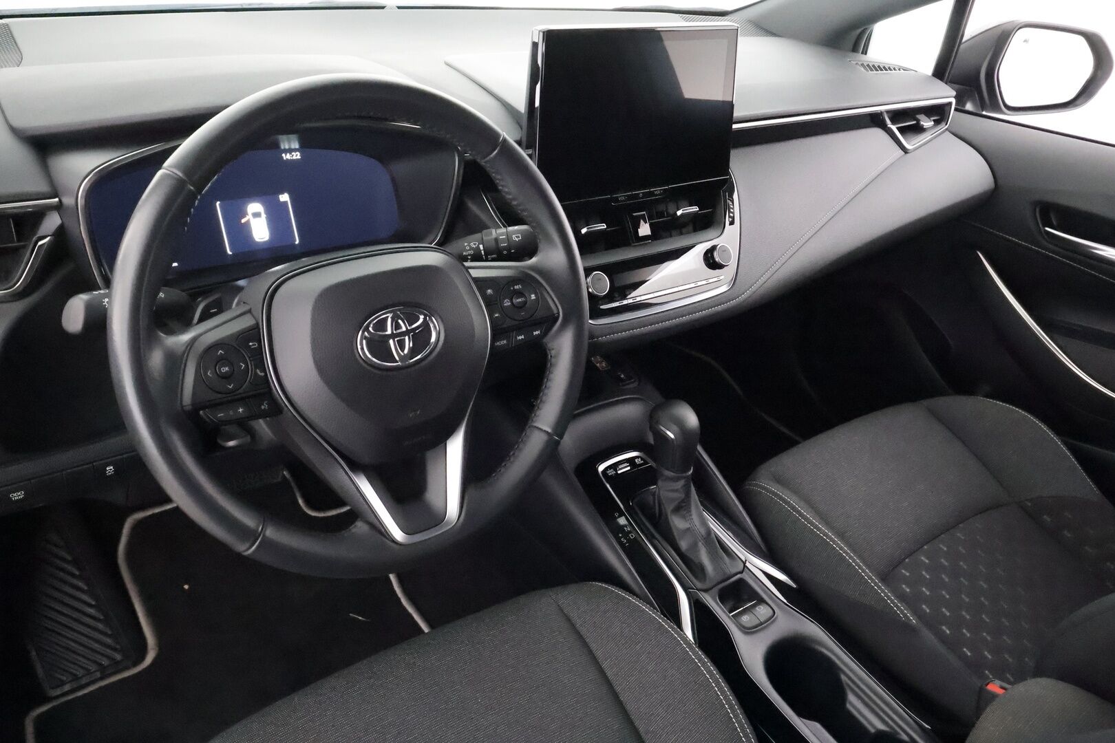 TOYOTA COROLLA 2023 Touring Sports 2,0 Hybrid Launch Edition - | ACC | LED | P.Kamera | Navi | Apple&Android | Kahdet Renkaat |