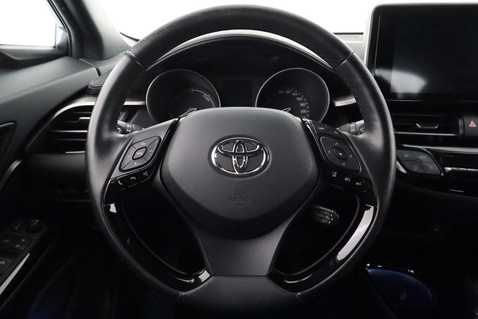 TOYOTA C-HR 2019 1.8 Hybrid Style - | ACC | LED | P.Kamera | Kaistavahti | Katveavustin | Keyless | Bluetooth | Ratinlämmitys |