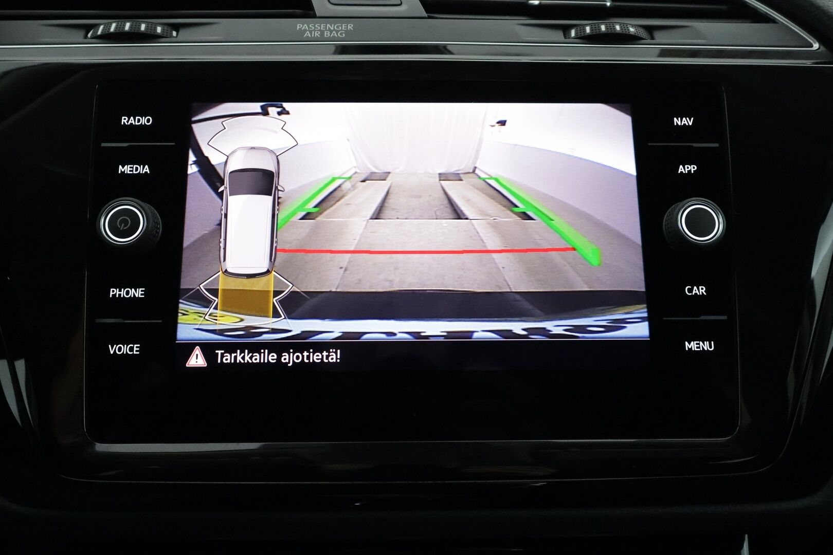 VOLKSWAGEN TOURAN 2023 1,5 TSI EVO 110 kW DSG-automaatti 7-P - | Koukku | ACC | Matrix-LED | P.Kamera | Hierovat Sporttipenkit | Navi | Kaistavahti | Keyless | Digimittaristo | Apple&Android | Merkkihuollot | Kahdet renkaat |