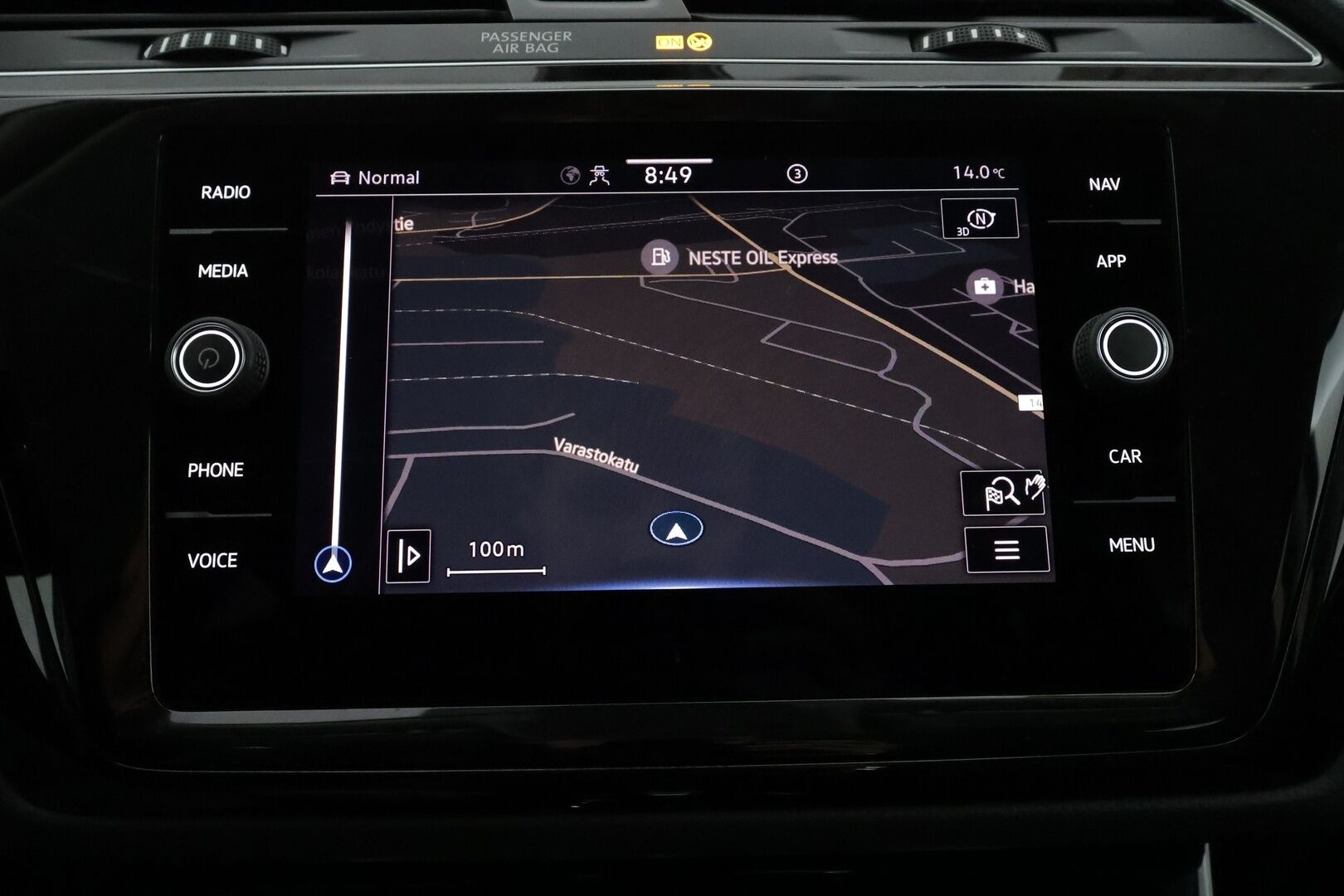 VOLKSWAGEN TOURAN 2023 1,5 TSI EVO 110 kW DSG-automaatti 7-P - | Koukku | ACC | Matrix-LED | P.Kamera | Hierovat Sporttipenkit | Navi | Kaistavahti | Keyless | Digimittaristo | Apple&Android | Merkkihuollot | Kahdet renkaat |