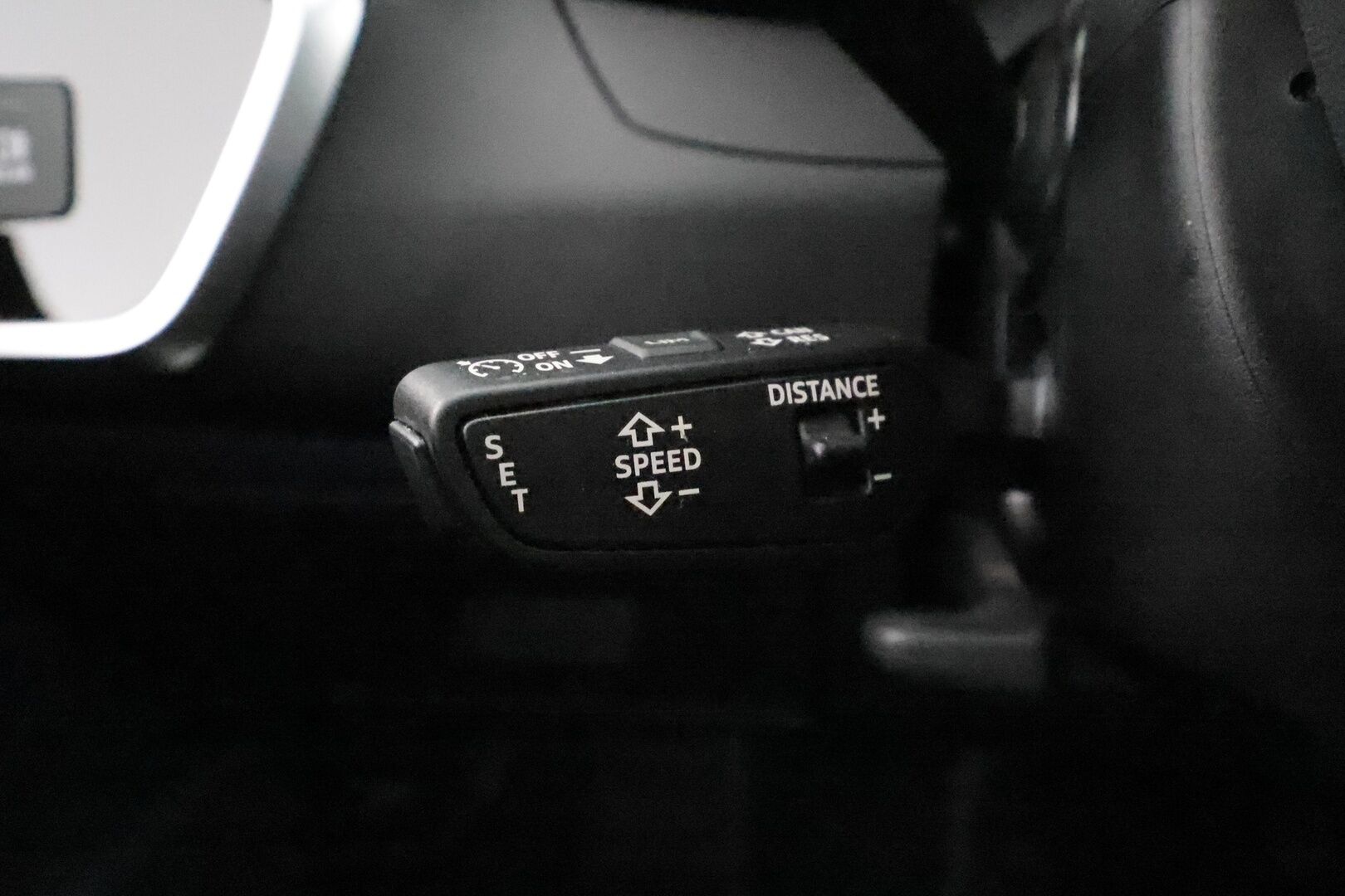 AUDI A6 2023 50 TFSI e Quattro S-Tronic - | ACC | Koukku | P.Kamera | LED | Sporttipenkit | Digimittaristo | Navi | Kahdet Renkaat |