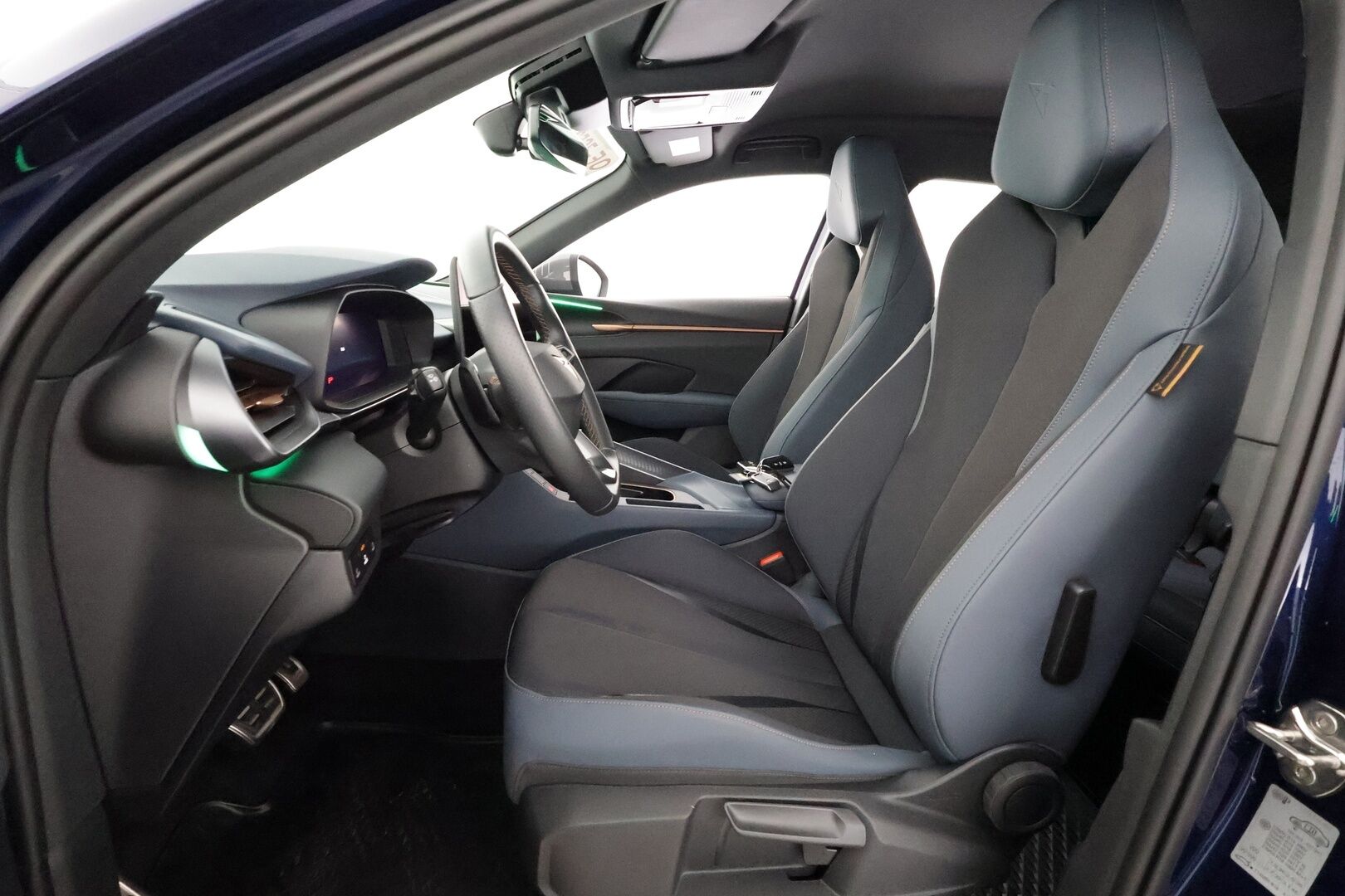 CUPRA TERRAMAR 2025 1.5 eTSI 110 kW MHEV DSG - | ACC | Pa-Lisälämmitin | Puolinahat | Matrix-LED | Ratinlämmitys | P.Kamera | Kahdet Renkaat |