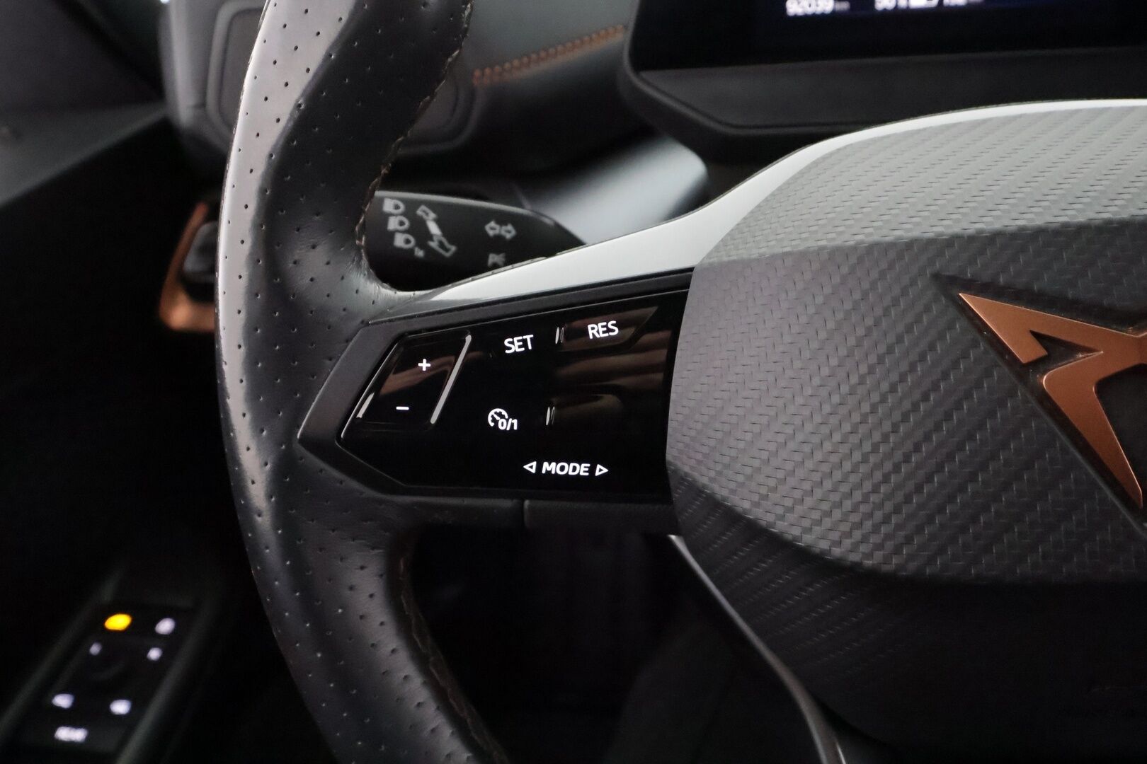 CUPRA BORN 2022 150 kW 58 kWh - | ILP | ACC | LED | P.Kamera | Navi | Kaistavahti | Keyless | Digimittaristo | Kahdet renkaat |