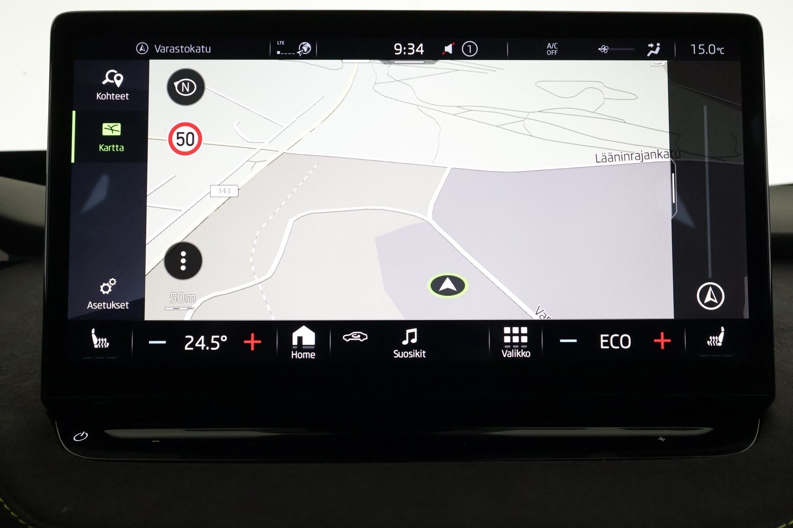 Skoda Enyaq 2023 Coupe 80x 4x4 iV - | ILP | Koukku | ACC | Lasikatto | Matrix-LED | HUD | Canton | P.Kamera | Crystal Mask | Muistipenkit | Navi | Kaistavahti | Keyless | Merkkihuollot | 