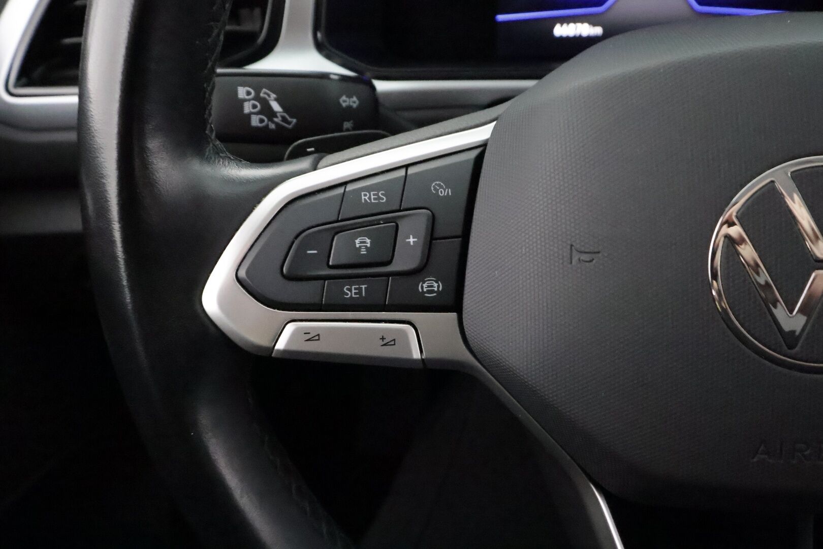 Volkswagen T-Roc 2023 Comfort Business 1,5 TSI EVO 110 kW DSG - | ACC | Facelift | P.kamera ja tutkat | LED | Lämm. ratti | App Connect | Lane Assist | Front Assist | Aut. pitkät | Merkkihuollot | 