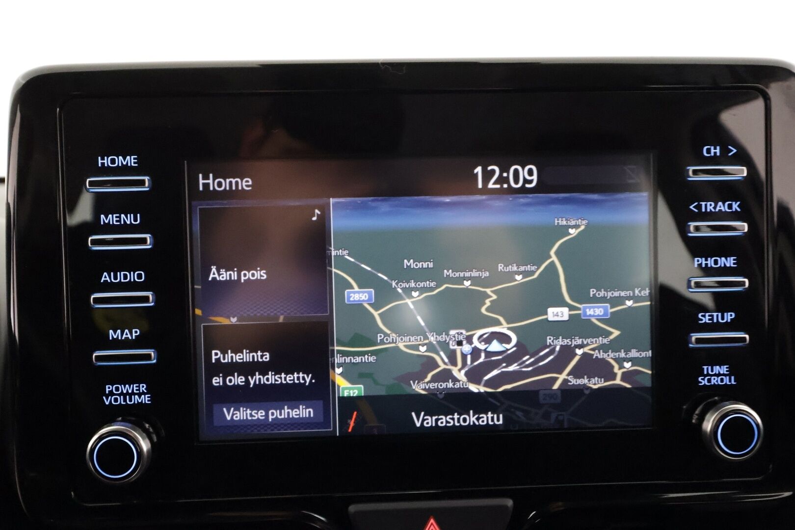 Toyota Yaris 2022 1,5 Hybrid Active - | ACC | P.Kamera | Kaukovaloautomatiikka | Navi | Kaistavahti | Apple&Android | Merkkihuollot | - KORKO VAIN 3,99 %