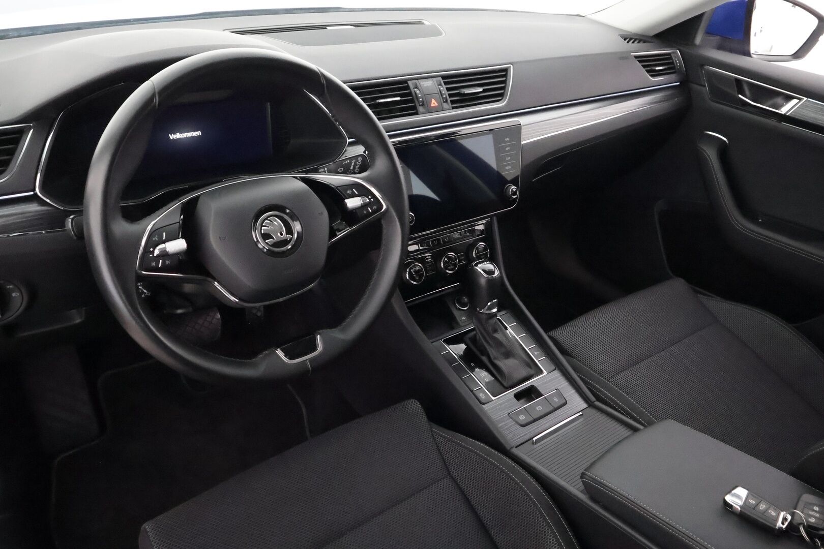 Skoda Superb 2024 Combi 1,5 TSI ACT Active - | Koukku | ACC | LED | P.Tutkat | Muistipenkki | Keyless | Facelift | Digimittaristo | Merkkihuollot |
