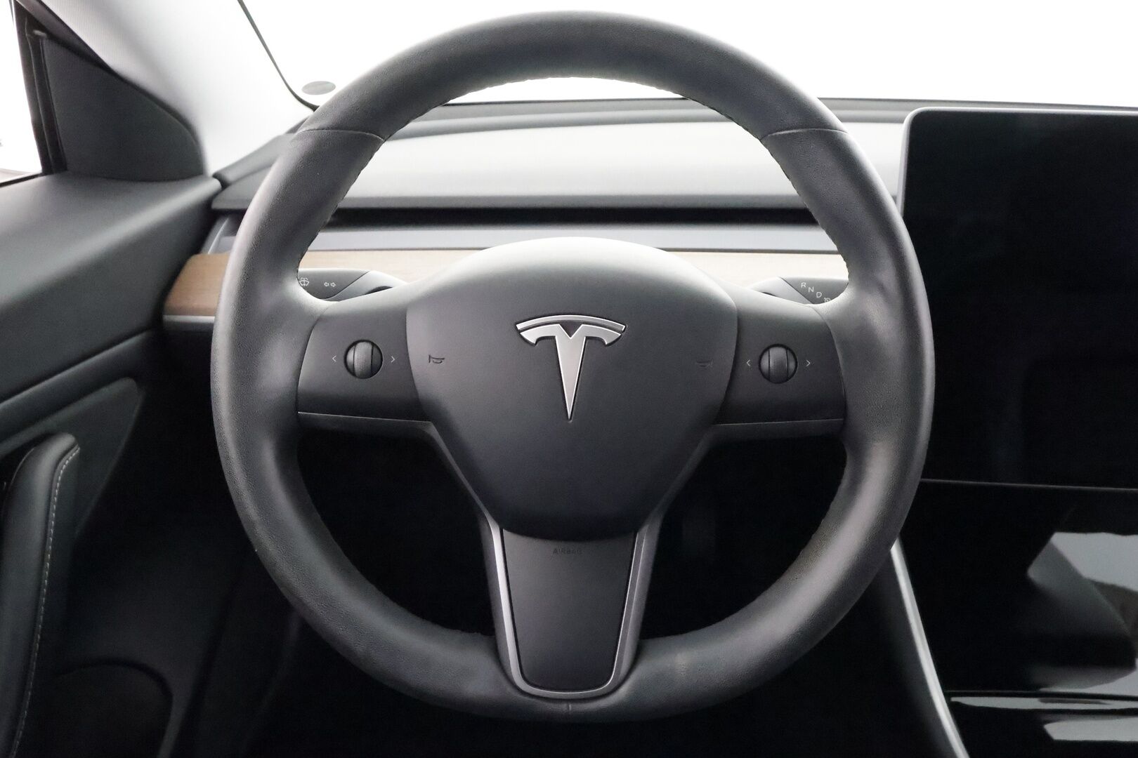 Tesla Model 3 2020 Long Range - | Koukku | LED | P.Kamera | Lasikatto | ACC | Muistipenkki | Premium Audio | Navi | Kaistavahti | Keyless | - KORKO VAIN 3,99 %