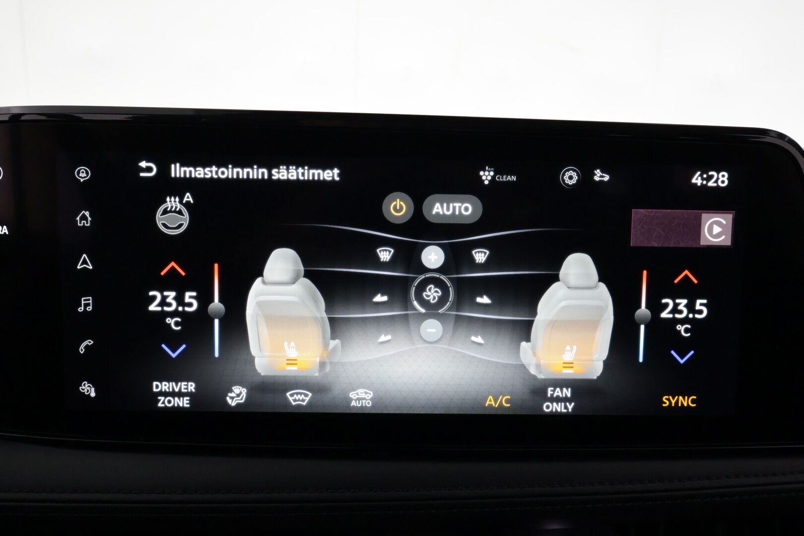 NISSAN ARIYA 2023 63kWh Advance 2WD 22kw charger - | ACC | ILP | 360° | Sähköpenkit | Osanahat | Keyless | Lämm. ratti ja tuulilasi | Lane Centering | BSM | RCTA | Navi | Digimittaristo | Sähk. takaluukku |