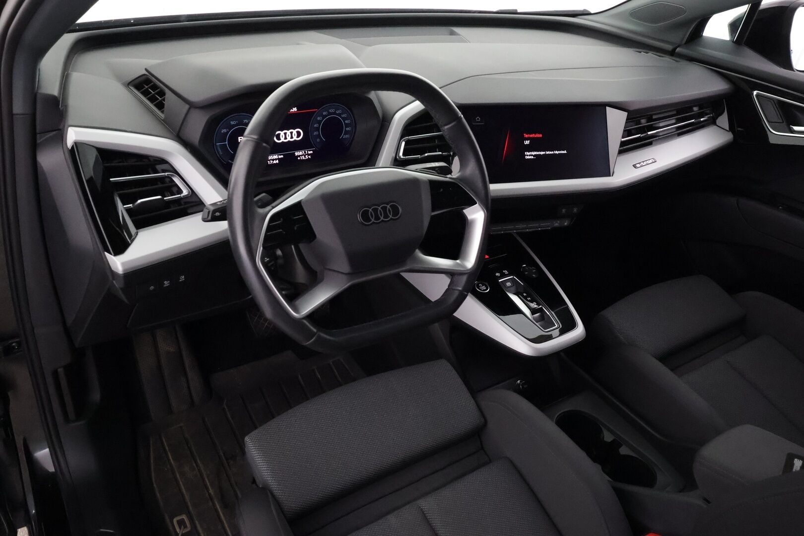 AUDI Q4 E-TRON 2023 50 E-Tron Quattro  - | ACC | ILP | Koukku | Matrix-LED | P.Kamera | Navi | Sporttipenkit | Digimittaristo | Merkkihuollettu | Kahdet Renkaat |