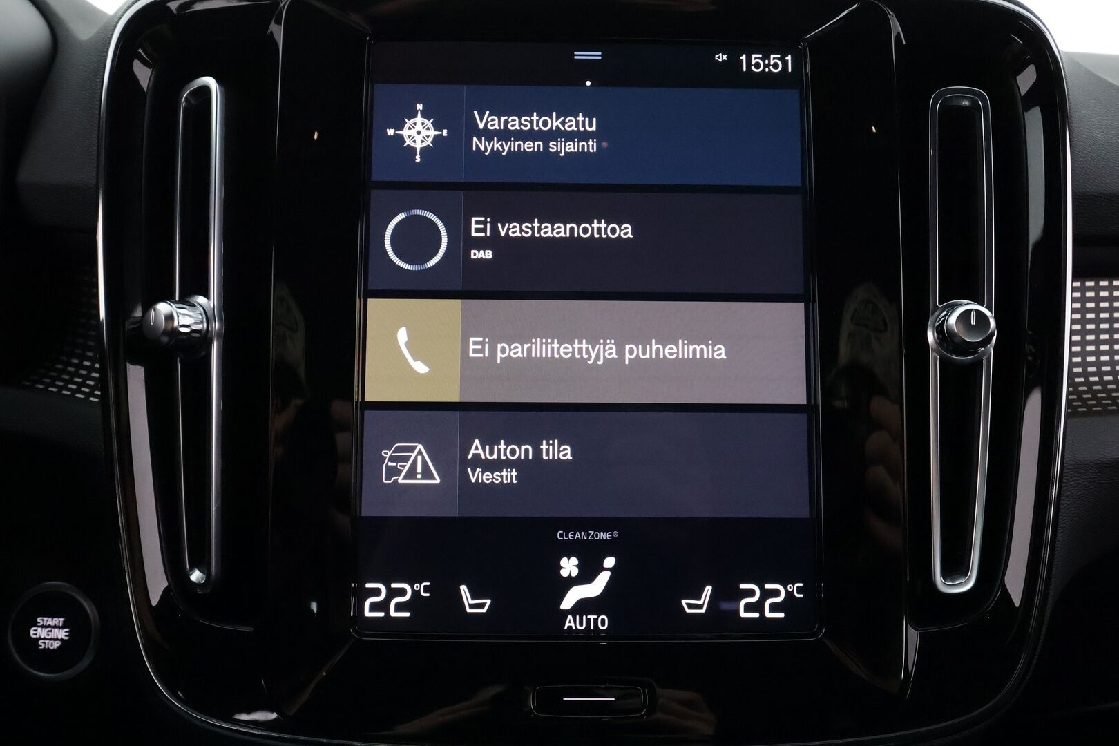 Volvo XC40 2022 T4 TwE R-Design Edition aut - | ACC | LED | P.Kamera | Lisälämmitin | Sporttipenkit | Kaistavahti | Navi | Keyless | Apple&Android | Merkkihuollot | 