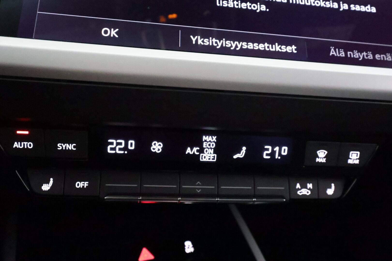 AUDI Q4 E-TRON 2024 45e-tron Quattro Proline - | ACC | ILP | Koukku | Matrix-LED | Sonos | muistipenkki | P.Kamera | Sporttipenkit | Apple&Android | Merkkihuollettu | Kahdet renkaat |