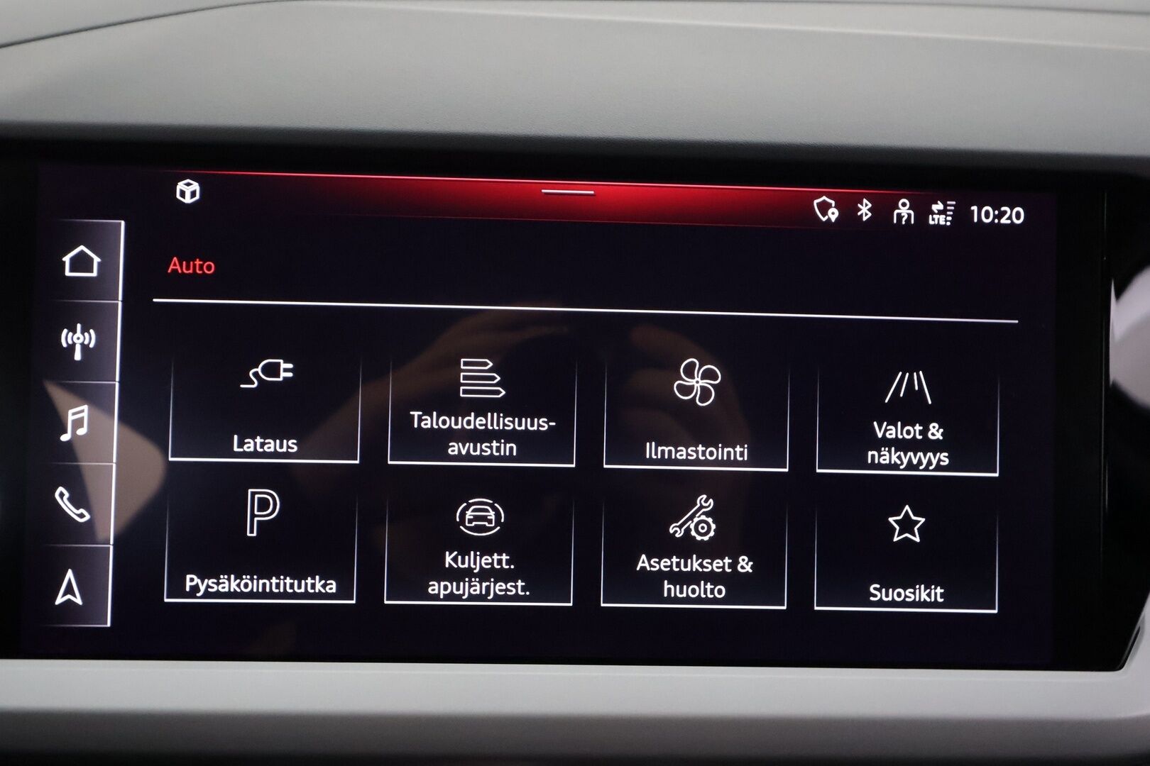 AUDI Q4 E-TRON 2024 45e-tron Quattro Proline - | ACC | ILP | Koukku | Matrix-LED | Sonos | muistipenkki | P.Kamera | Sporttipenkit | Apple&Android | Merkkihuollettu | Kahdet renkaat |