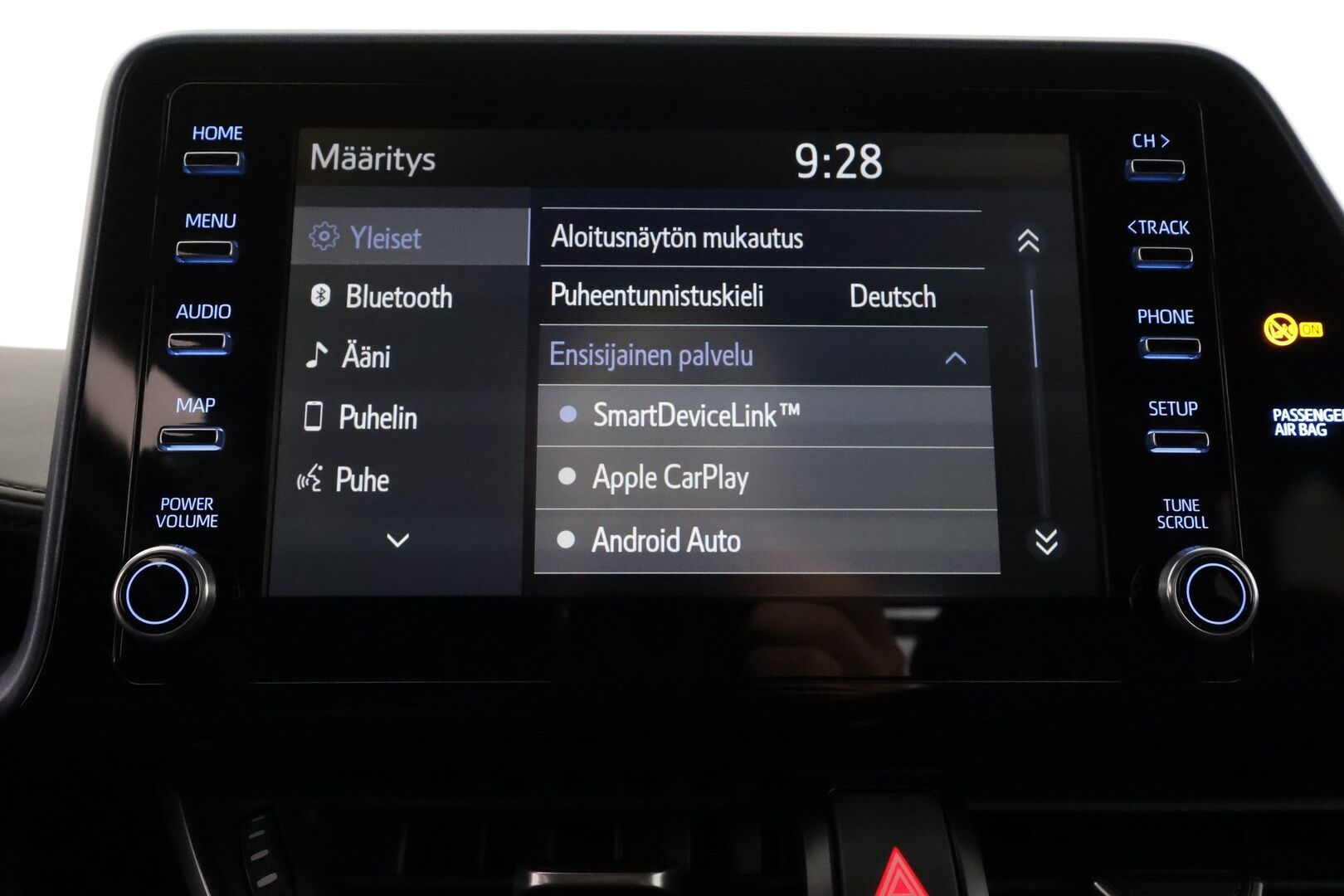 TOYOTA C-HR 2020 2,0 Hybrid Style - | ACC | LED | P.Kamera | Katveavustin | Ratinlämmitys | Kaistavahti | Keyless | Merkkihuollot |