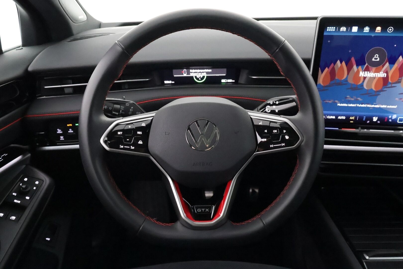 VOLKSWAGEN ID.7 2026 Tourer GTX 4Motion 250kW - | ACC | ILP | Koukku | Smart Glass | Matrix-LED | Hierovat&Ilmastoidut Muistipenkit | H/K | HUD | 360-Kamera  | Merkkihuollettu |