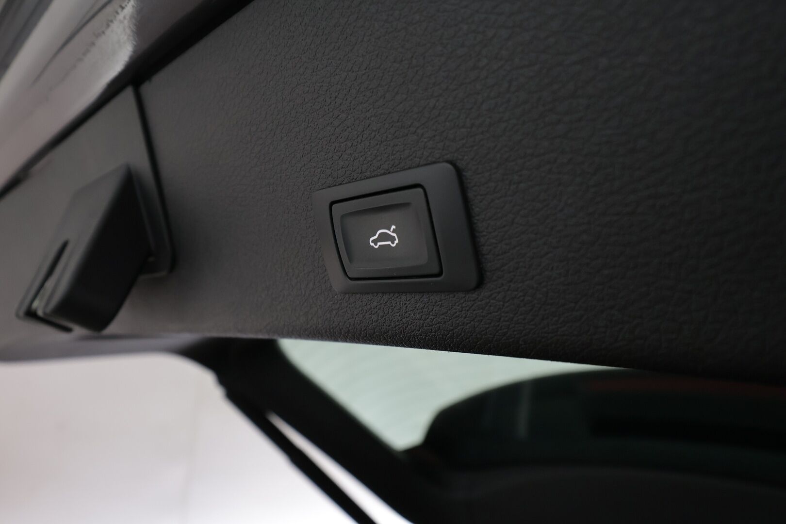 AUDI E-TRON 2020 55 Quattro - | ACC | Lisälämmitin | HUD | Muistipenkki | Matrix-LED | Panorama | Apple&Android | merkkihuollettu |