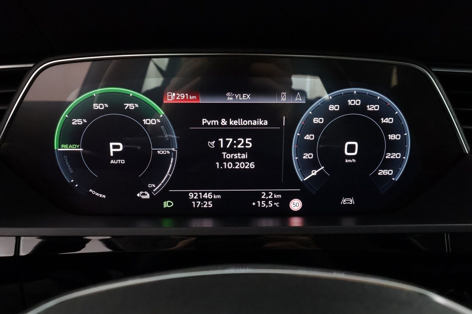 AUDI E-TRON 2020 55 Quattro - | ACC | Lisälämmitin | HUD | Muistipenkki | Matrix-LED | Panorama | Apple&Android | merkkihuollettu |