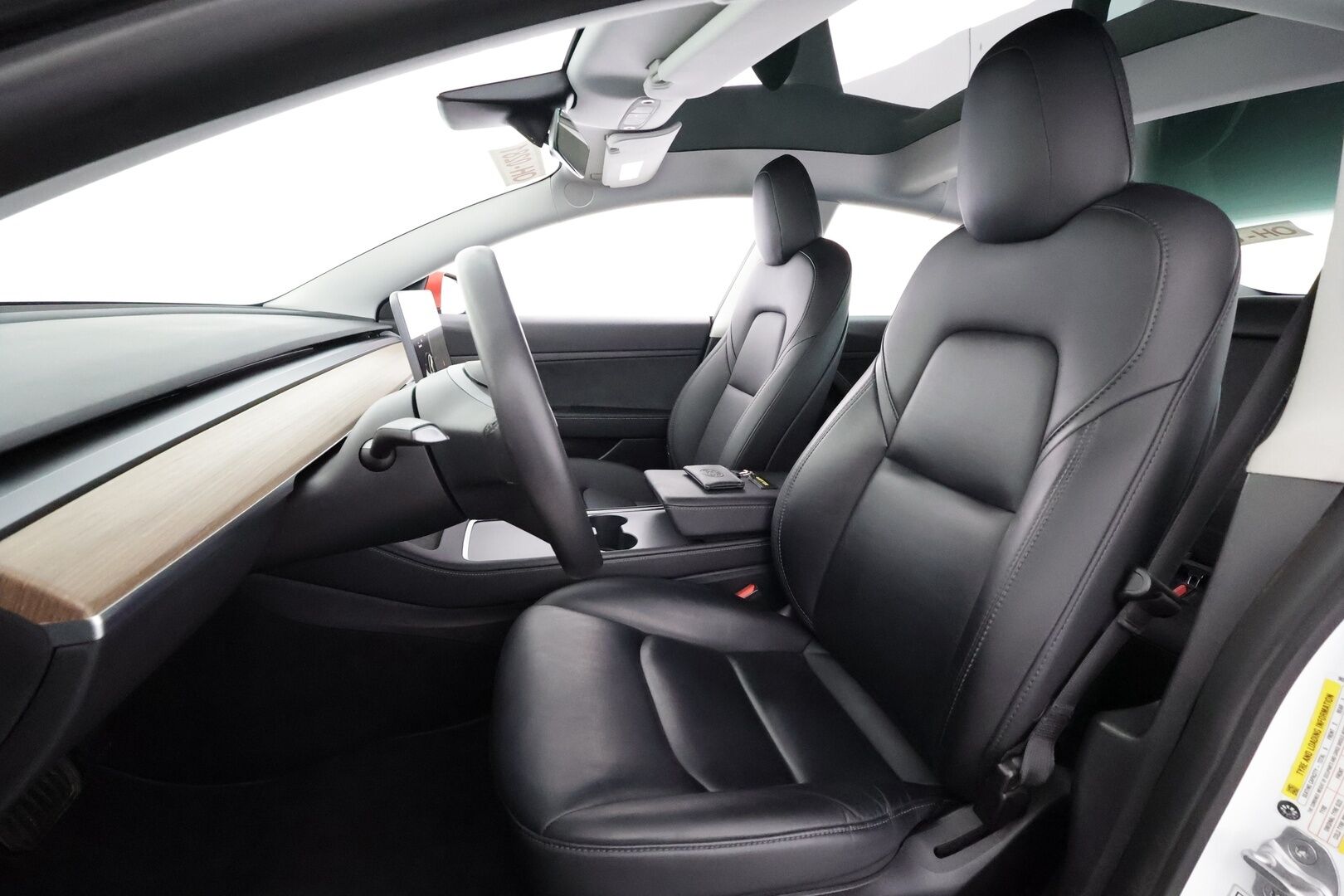 Tesla Model 3 2021 Standard Range Plus - | ILP | ACC | Lasikatto | Matrix-LED | P.Kamera | Muistipenkki | Premium Speakers | Navi | Kaistavahti | Keyless | 2x Latauskaapelit | Kahdet renkaat |