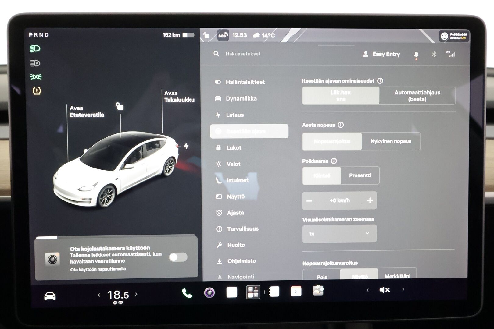 Tesla Model 3 2021 Standard Range Plus - | ILP | ACC | Lasikatto | Matrix-LED | P.Kamera | Muistipenkki | Premium Speakers | Navi | Kaistavahti | Keyless | 2x Latauskaapelit | Kahdet renkaat |
