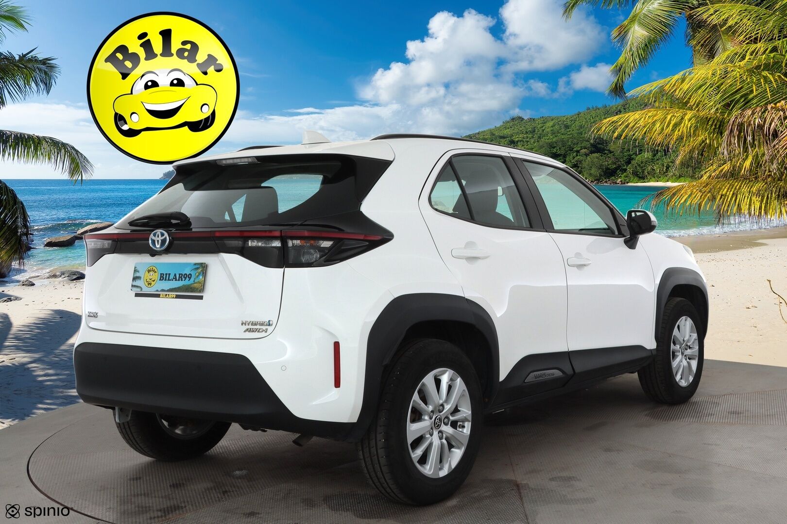 TOYOTA YARIS CROSS 2023 1,5 Hybrid AWD-i Active - | ACC | Lohkolämmitin | P.Kamera | Kaistavahti | Apple&Android | Ratinlämmitys | Kahdet renkaat |