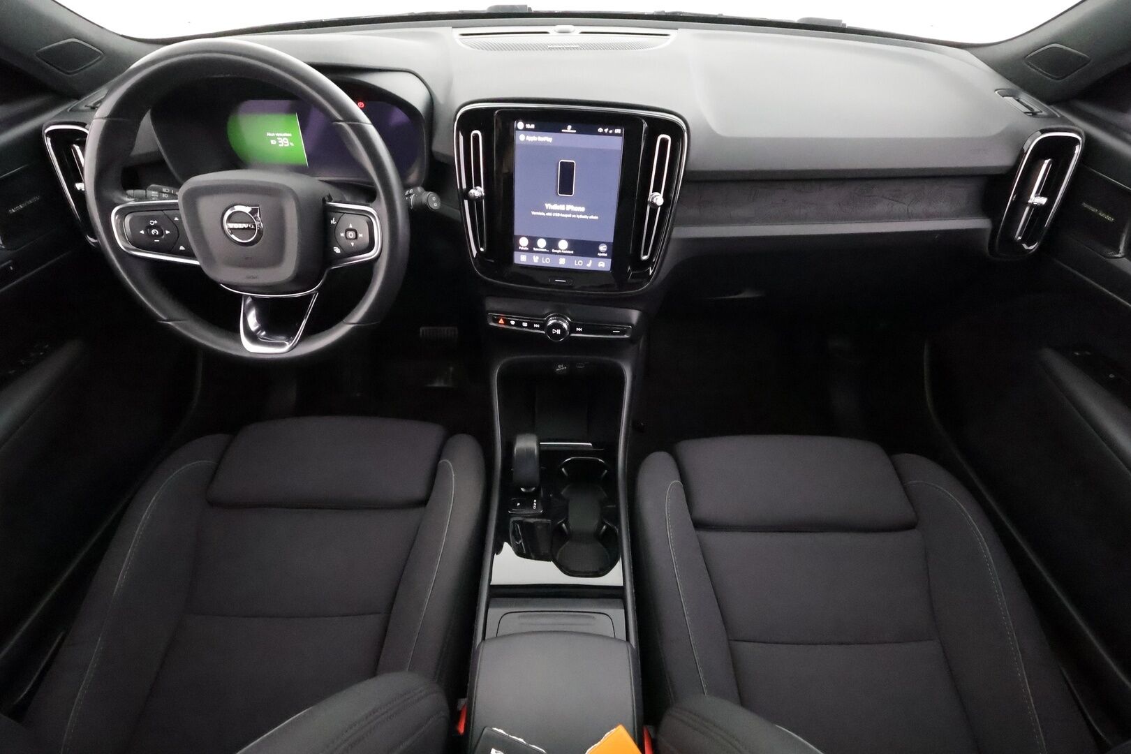Volvo XC40 2023 Recharge Twin Ultimate - | ACC | ILP | Koukku | 360° | Panorama | Harman/Kardon | Muistipenkki | Sporttipenkit sähköllä | BLIS | Pilot Assist | Merkkihuollot | 2x renkaat aluin |