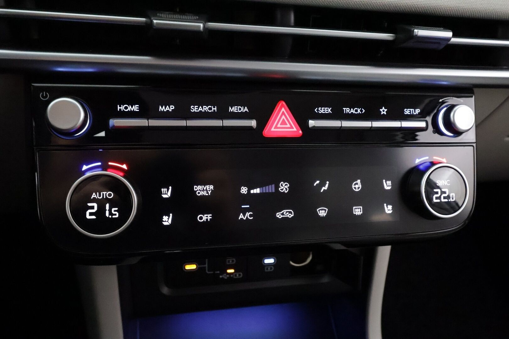 HYUNDAI TUCSON 2025 PHEV 1.6 AT 4WD MY25 Prime - | ACC | HUD | Ilm. sähkönahat | Krell | Muistipenkki | P.kamera | Ambient light | HDA | BSM | Lämm. ratti | Sähk. takaluukku | Facelift |