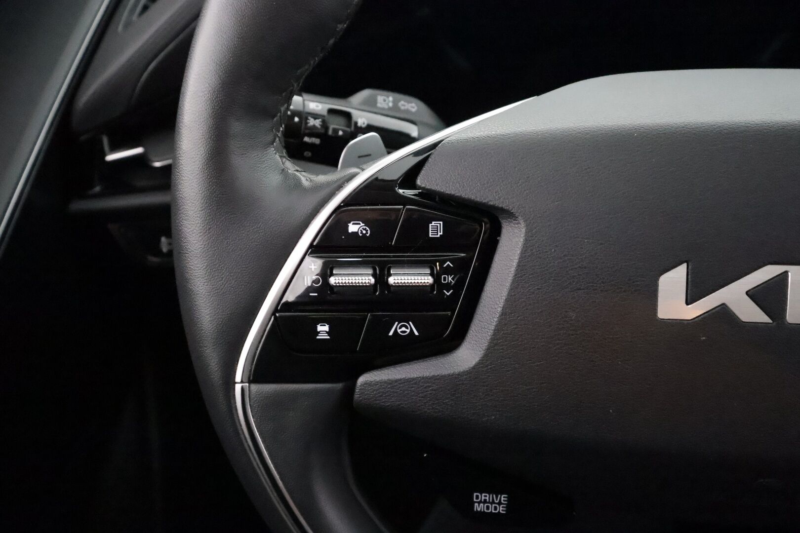 KIA NIRO 2024 1,6 GDI Plug-In Hybrid Business Luxury - | ACC | Koukku | Ilmastoidut nahat | Harman/Kardon | Sähköpenkki | P.kamera | HDA | BSM | Keyless | Sähk. takaluukku | Merkkihuollot | 2x renkaat aluin | 