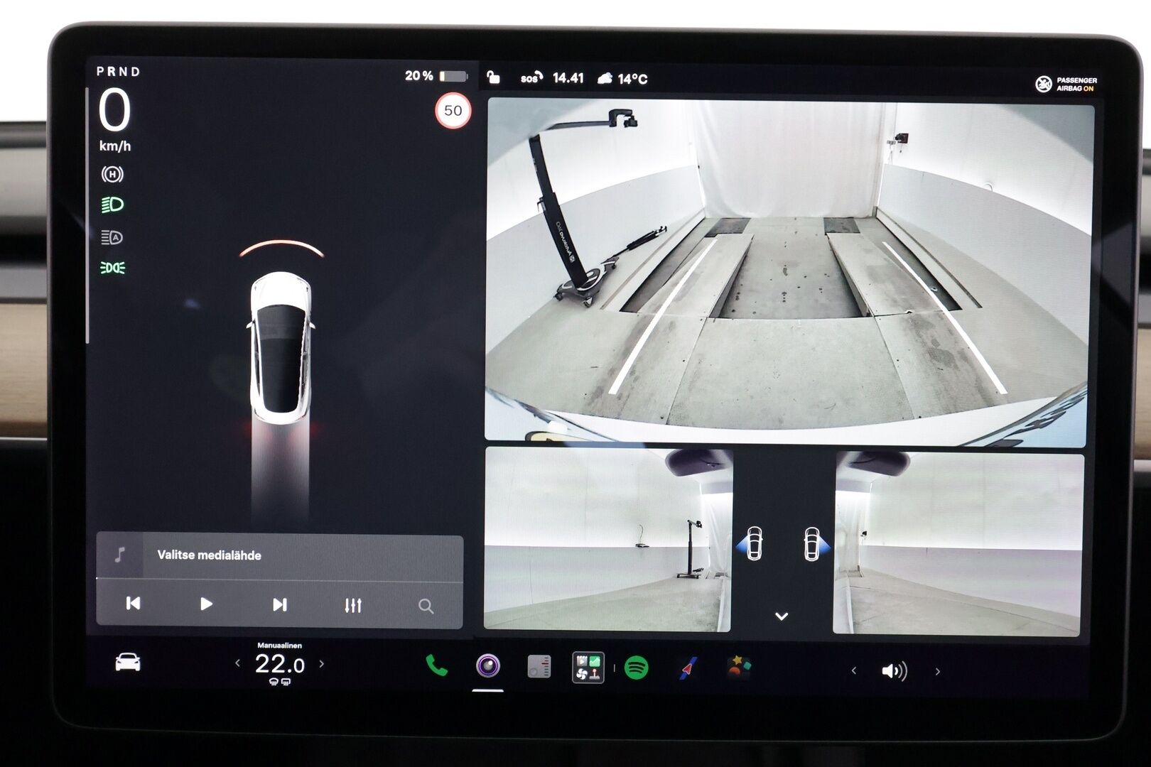 Tesla Model 3 2021 Standard Range Plus - | ACC | ILP | 2x renkaat aluin | Matrix-LED | Lasikatto | Nahkaverhoilu | Muistipenkki | P.kamera ja tutkat | Autosteer | Lämm. ratti | 2x kaapelit | 