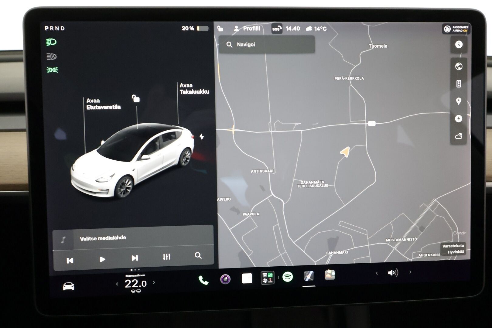 Tesla Model 3 2021 Standard Range Plus - | ACC | ILP | 2x renkaat aluin | Matrix-LED | Lasikatto | Nahkaverhoilu | Muistipenkki | P.kamera ja tutkat | Autosteer | Lämm. ratti | 2x kaapelit | 