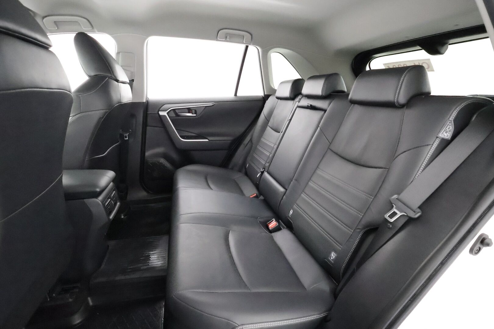 TOYOTA RAV4 2019 2,5 Hybrid AWD-i Premium - | ACC | Webasto | Koukku | Muistipenkki | JBL | 360-Kamera | LED | Ilmastoidut Nahat |  Navi | Apple&Android | Kahdet Renkaat |