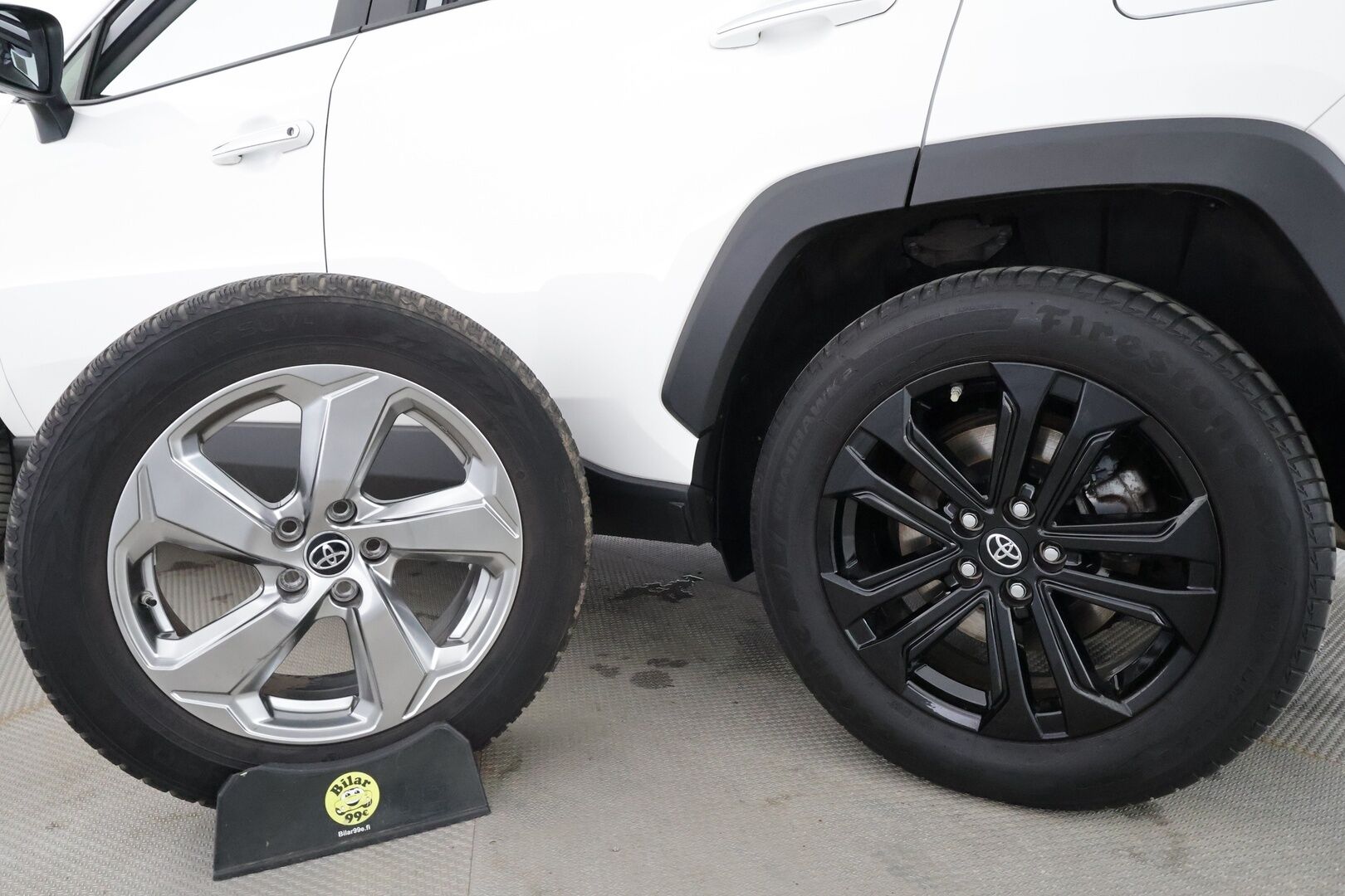 TOYOTA RAV4 2019 2,5 Hybrid AWD-i Premium - | ACC | Webasto | Koukku | Muistipenkki | JBL | 360-Kamera | LED | Ilmastoidut Nahat |  Navi | Apple&Android | Kahdet Renkaat |