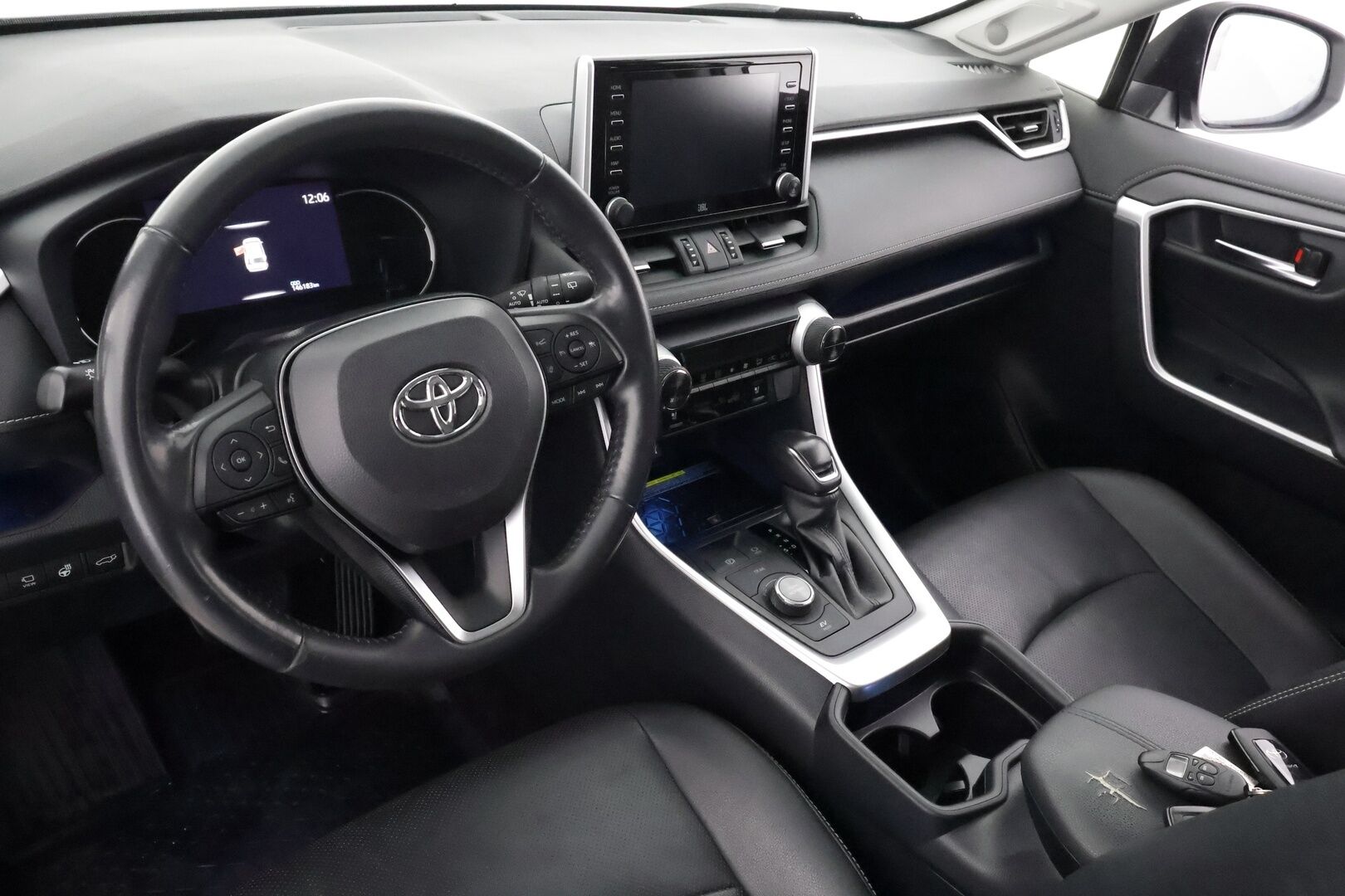 TOYOTA RAV4 2019 2,5 Hybrid AWD-i Premium - | ACC | Webasto | Koukku | Muistipenkki | JBL | 360-Kamera | LED | Ilmastoidut Nahat |  Navi | Apple&Android | Kahdet Renkaat |