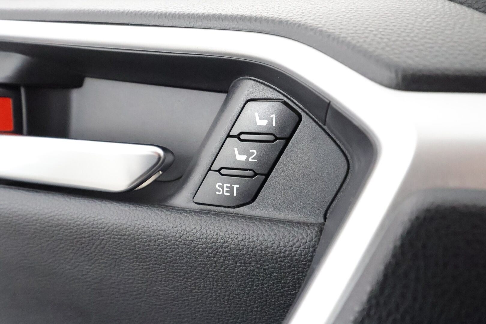 TOYOTA RAV4 2019 2,5 Hybrid AWD-i Premium - | ACC | Webasto | Koukku | Muistipenkki | JBL | 360-Kamera | LED | Ilmastoidut Nahat |  Navi | Apple&Android | Kahdet Renkaat |