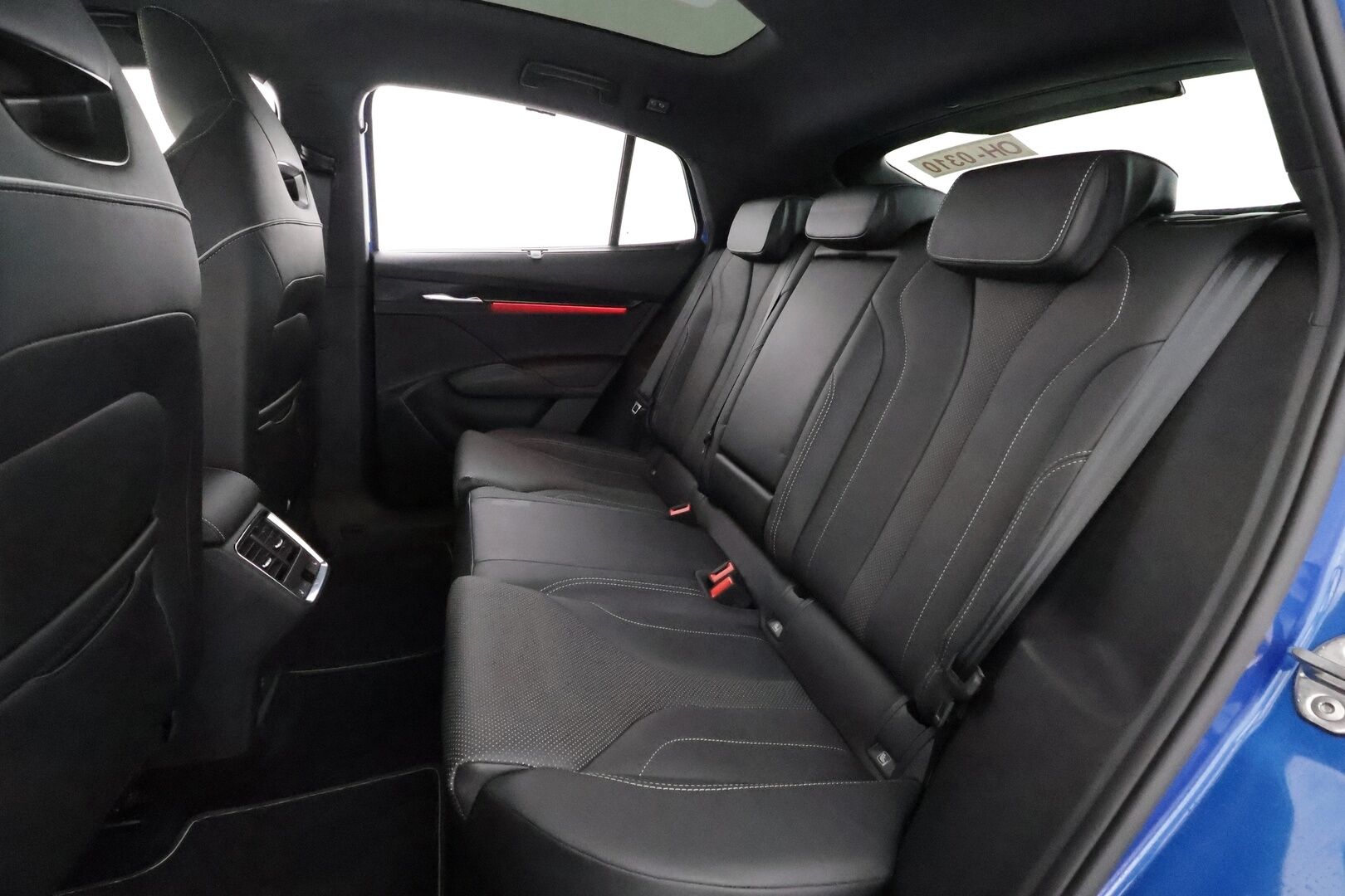 SKODA ENYAQ 2023 RS 4x4 220kW - | ACC | ILP | Koukku | Canton | Lasikatto | DCC | HUD | Muistinahat hieronnalla | Matrix | P.kamera | Travel Assist | Side Assist | 2x alut |