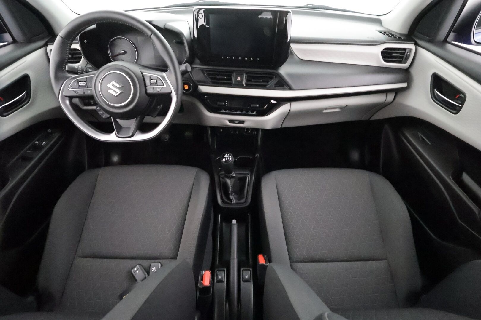 SUZUKI SWIFT 2025 1,2 12V HYBRID 2WD GL+ - | ACC | LED | P.kamera | Navi | Keyless | BSM | Kaistavahti | Apple & Android | Aut. pitkät | Penkinlämmittimet | Ilmastointi | 