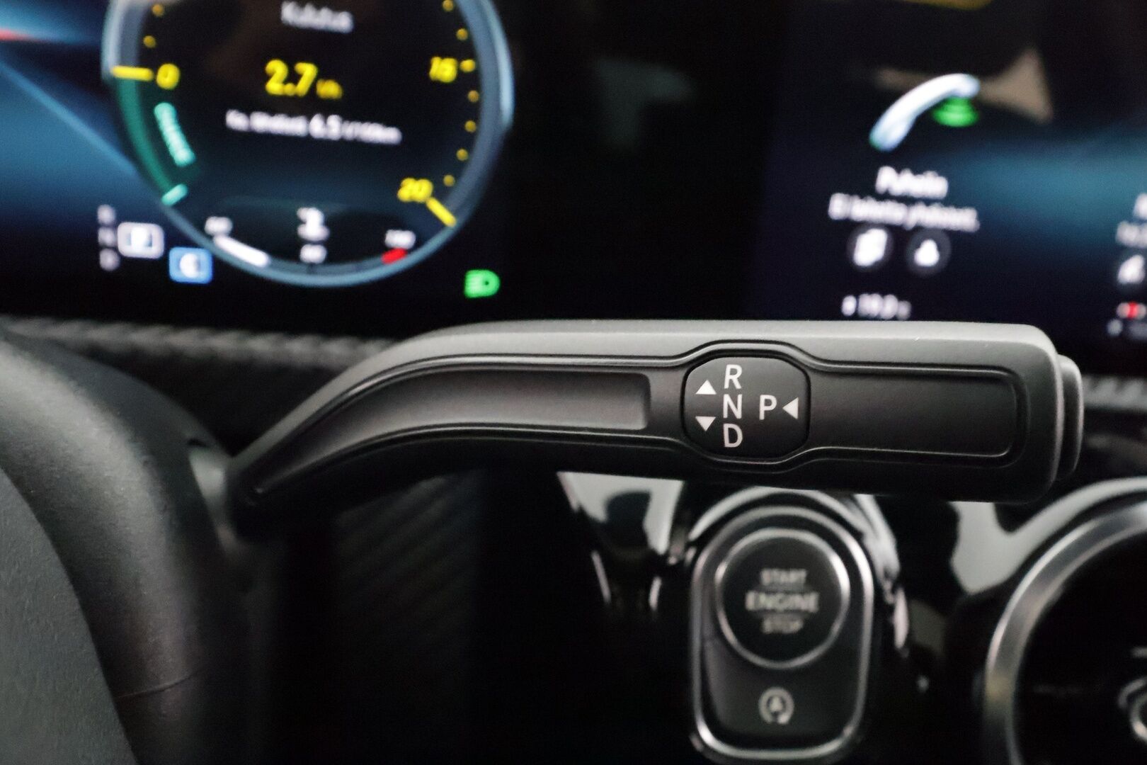 Mercedes-Benz A 2023 180 A Business - | Distronic+ | Kattoluukku | Widescreen | P.kamera | Puolinahat | BSM | Lane Assist | LED | Navi | Apple & Android | Merkkihuollettu | 