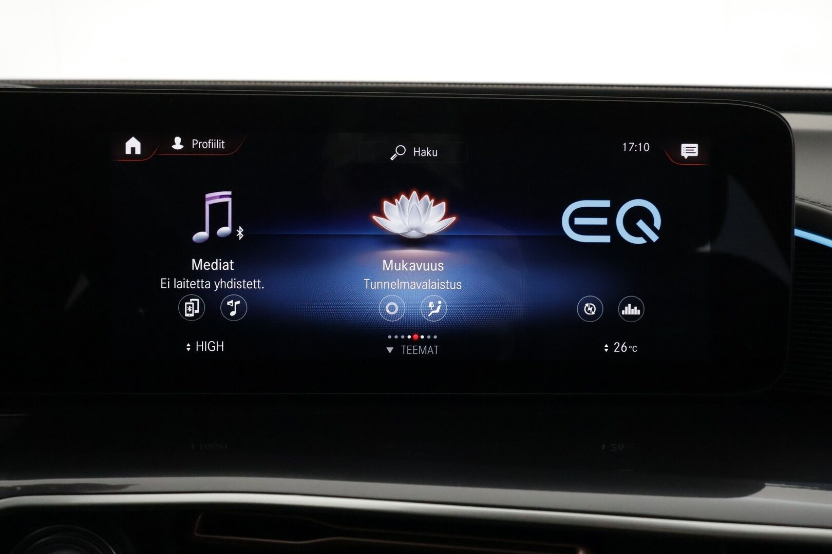 MERCEDES-BENZ EQC 2023 400 4Matic Avantgarde - / HUD / Koukku / Distronic + / Muistipenkki / Panorama / 360 Kamera / Sähkökontti || TULOSSA |