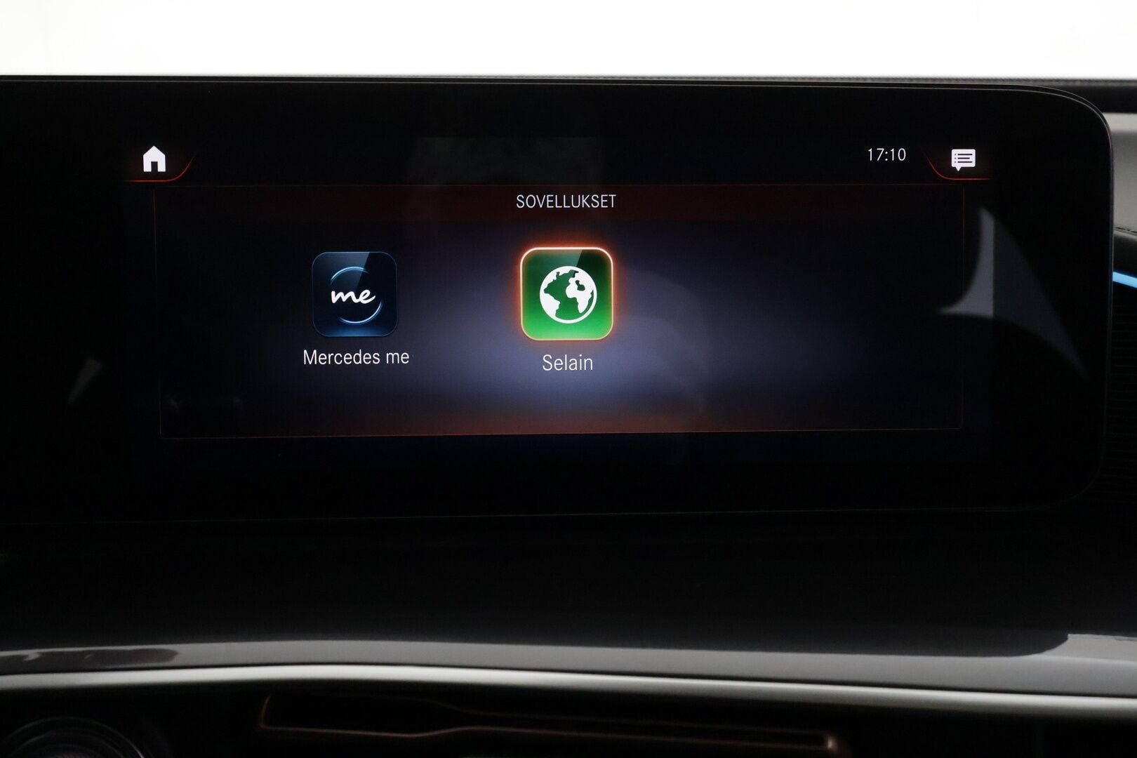 MERCEDES-BENZ EQC 2023 400 4Matic Avantgarde - / HUD / Koukku / Distronic + / Muistipenkki / Panorama / 360 Kamera / Sähkökontti || TULOSSA |
