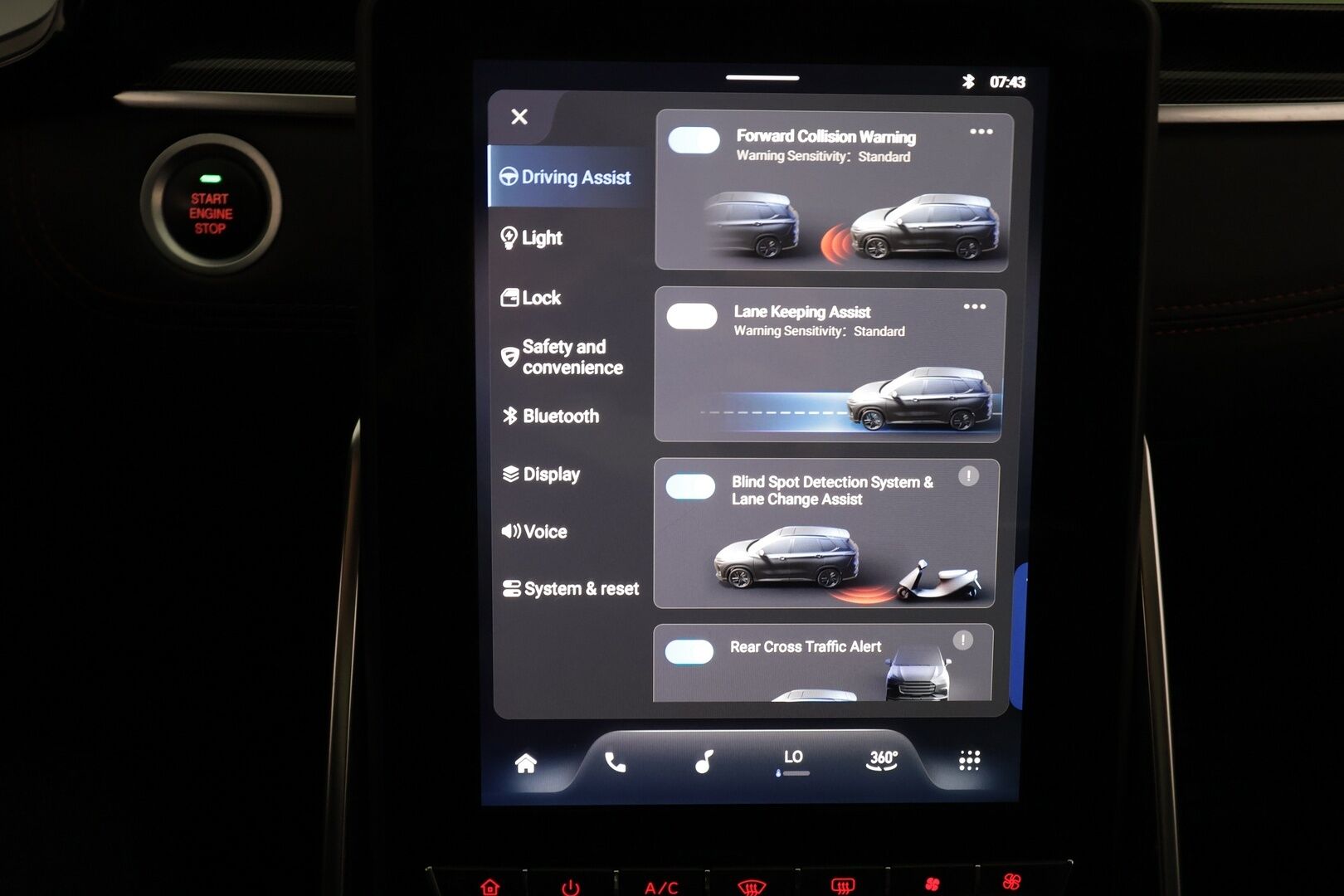 MAXUS EUNIQ 6 2022 Grand Suv - | ACC | Vetokoukku | 360° kamera | Panorama | Sähkönahat | Keyless | LED | BSM | Lane Assist | Sähk. takaluukku | Ambient | Merkkihuollot | 