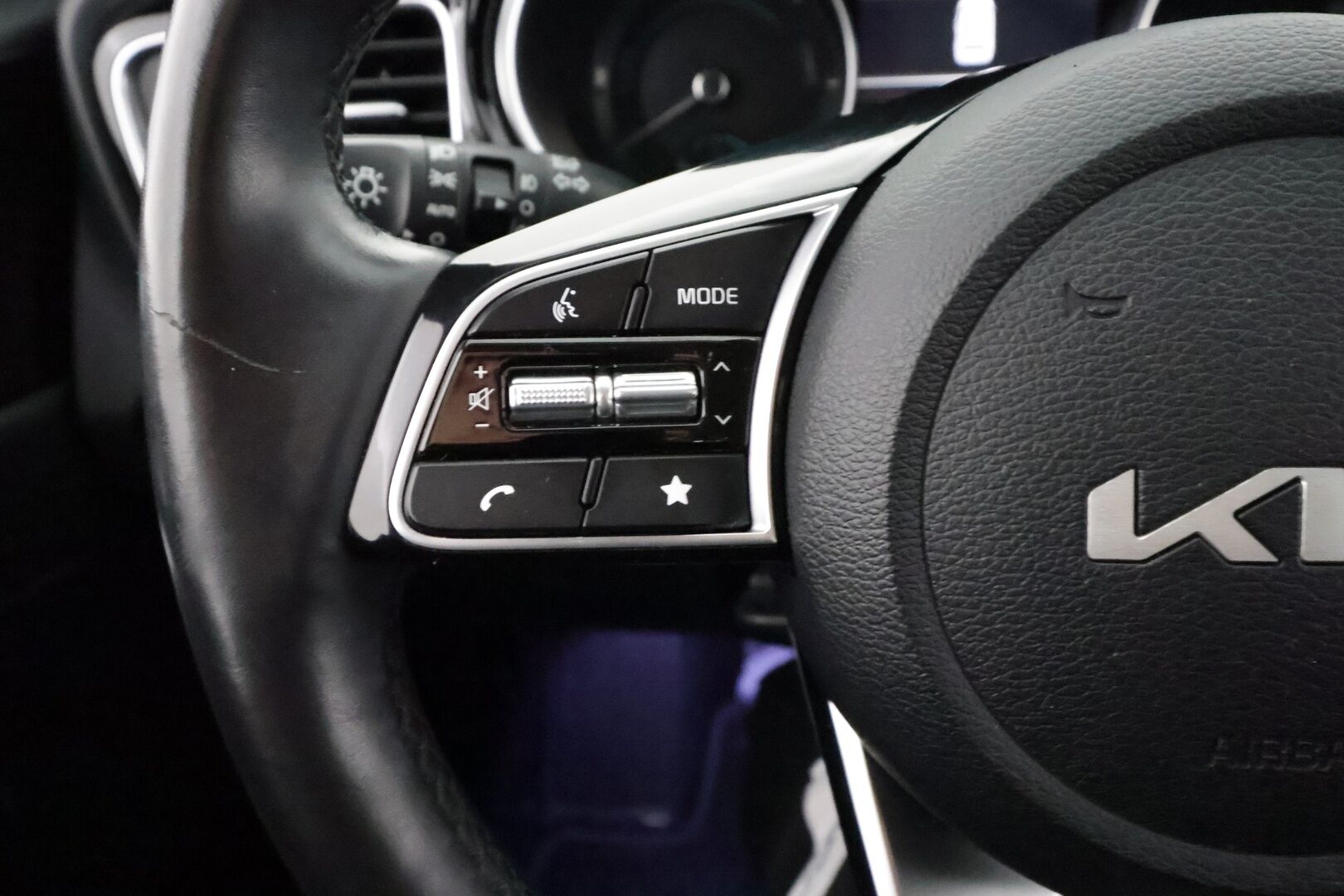 KIA CEED 2024 1,6 GDI Plug-In Hybrid EX SW DCT - | ACC | LED | P.Kamera | Ratinlämmitys | Apple&Android | 