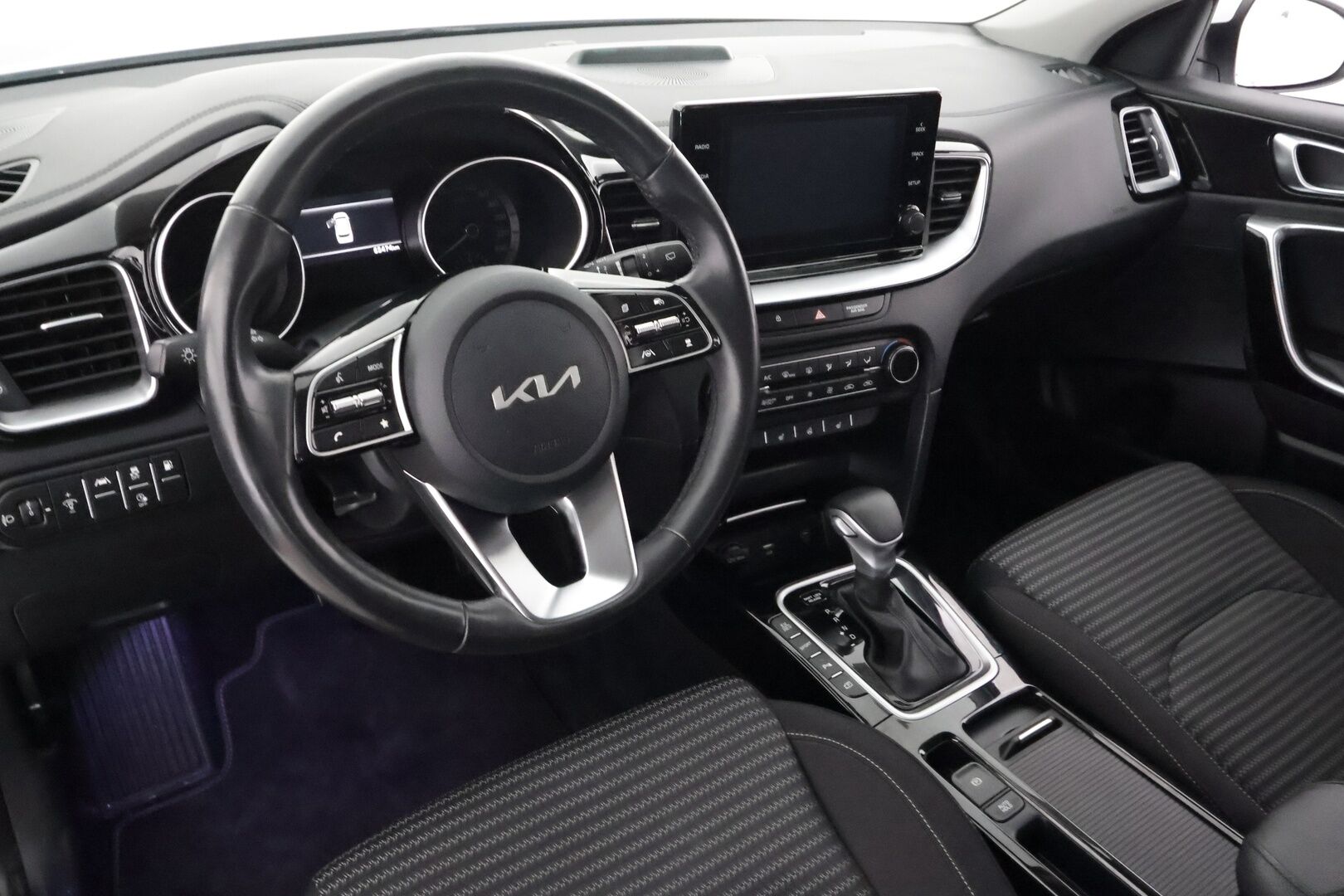 KIA CEED 2024 1,6 GDI Plug-In Hybrid EX SW DCT - | ACC | LED | P.Kamera | Ratinlämmitys | Apple&Android | 