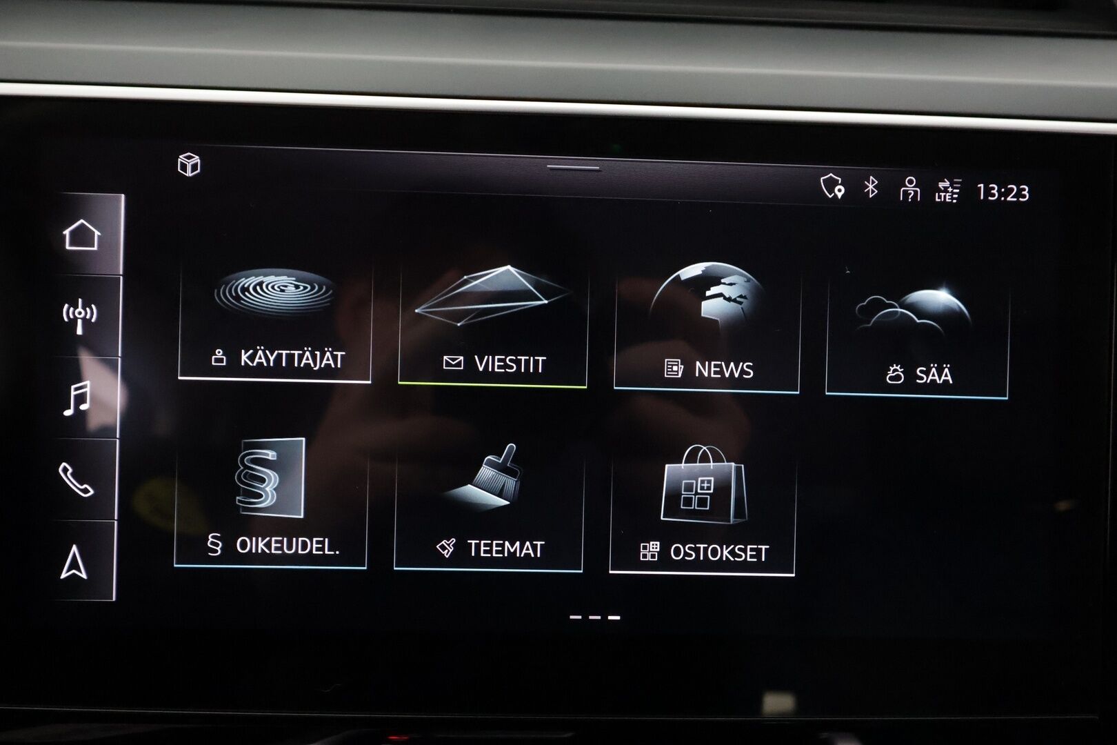 AUDI Q8 2024 55 Quattro 408hv 114kWh Proline - | ACC | ILP | Koukku | Ilma-alusta | LED | Muistipenkki | P.Kamera | Puolinahat Sporttipenkit | Apple&Android | Merkkihuollettu | Kahdet Renkaat |
