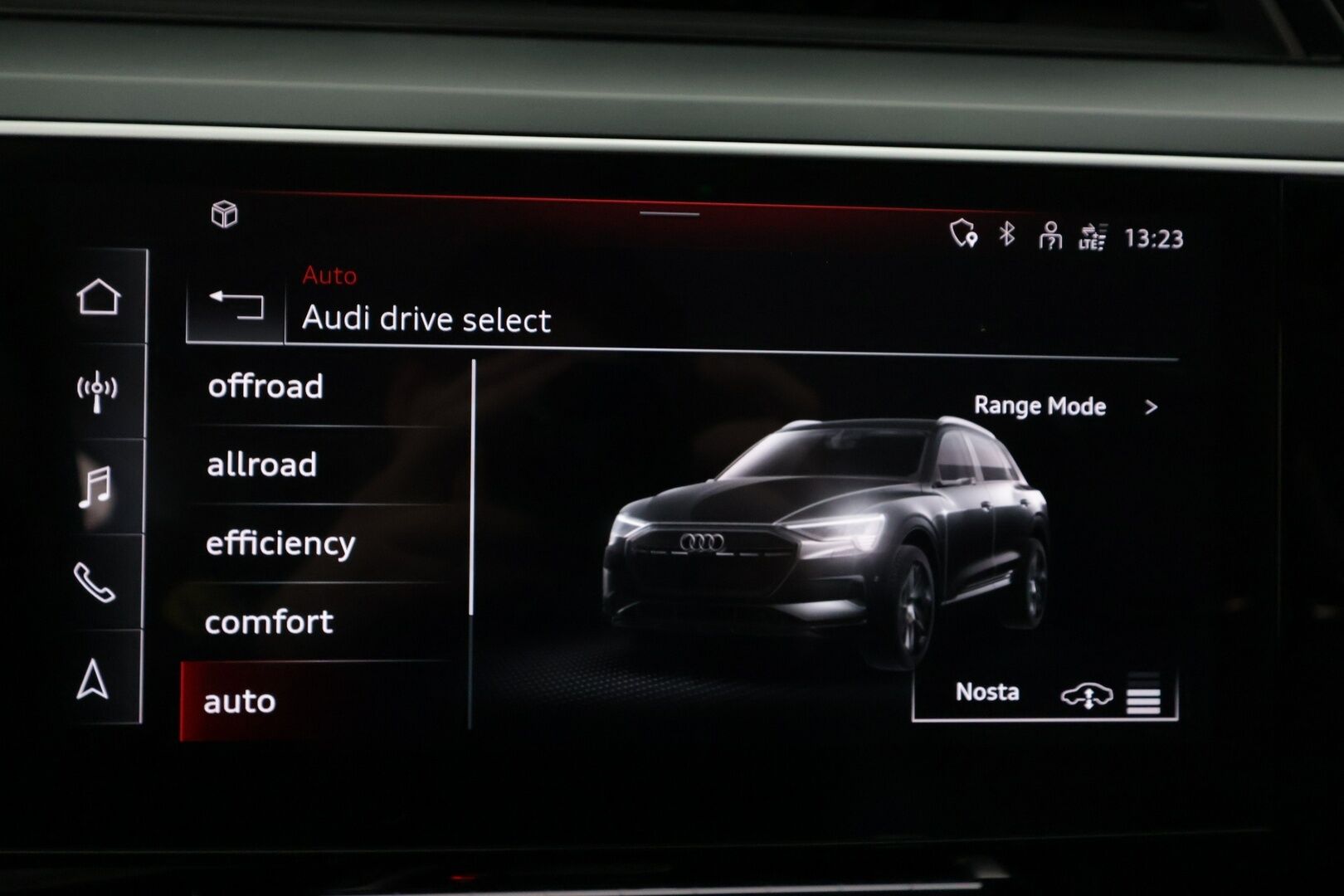 AUDI Q8 2024 55 Quattro 408hv 114kWh Proline - | ACC | ILP | Koukku | Ilma-alusta | LED | Muistipenkki | P.Kamera | Puolinahat Sporttipenkit | Apple&Android | Merkkihuollettu | Kahdet Renkaat |