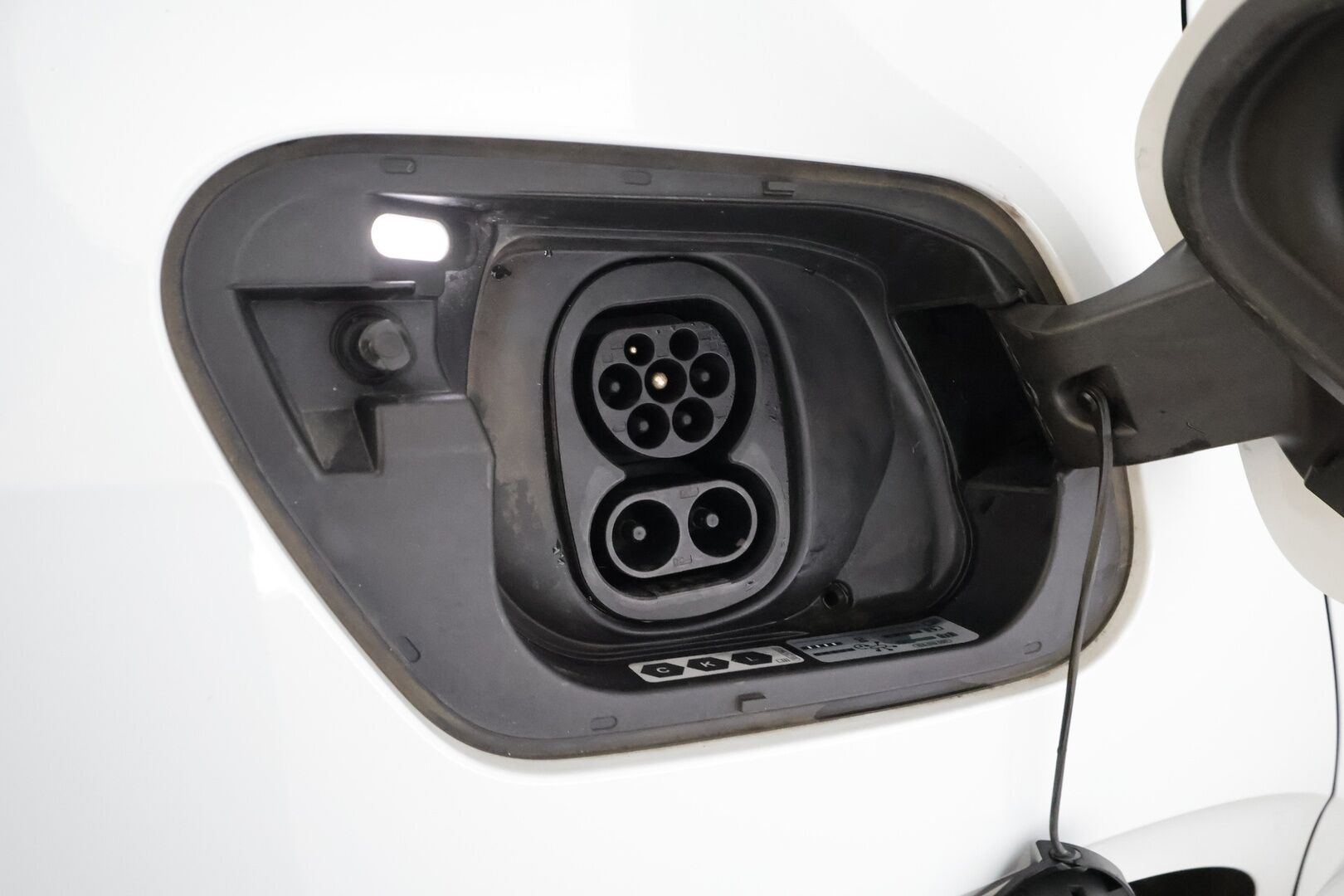 Volkswagen ID.3 2022 Pro Performance Business 150 kW, akku 58 kWh - | ACC | ILP | P.Kamera | LED | Ratinlämmitys | Digimittaristo | Apple&Android | Merkkihuollettu | Kahdet Renkaat |