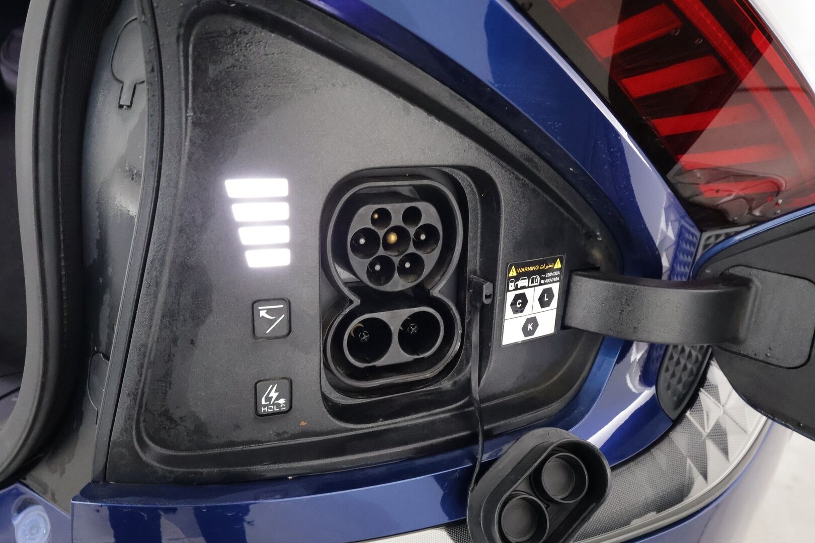 KIA EV6 2022 GT-Line RWD 77 kWh - | ACC | ILP | HUD | 360° | Ilm. relax penkit | Muistipenkki | V2L | HDA | BSM | Keyless | Sähk. takakontti | Ambientl light | Merkkihuollot | ALV | - KORKO VAIN 3,99 %
