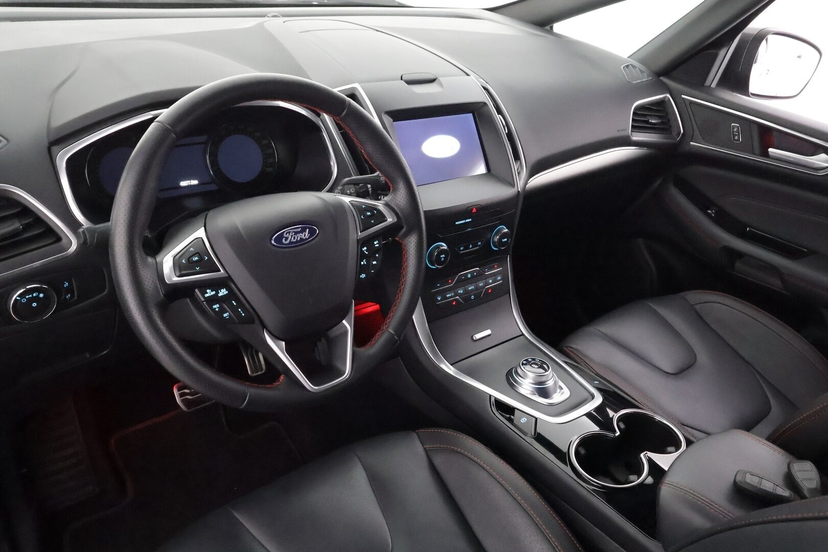 FORD S-MAX 2023 S-Max 2.5 Duratec (FHEV) Hybrid ST-line 5-ovinen - | ACC | Koukku | Muistipenkki | Sähkönahat | P.kamera | Keyless | Lane Assist | Apple & Android | LED | Lämm. tuulilasi | 2x alut | Merkkihuollot | - KORKO VAIN 3,99 %