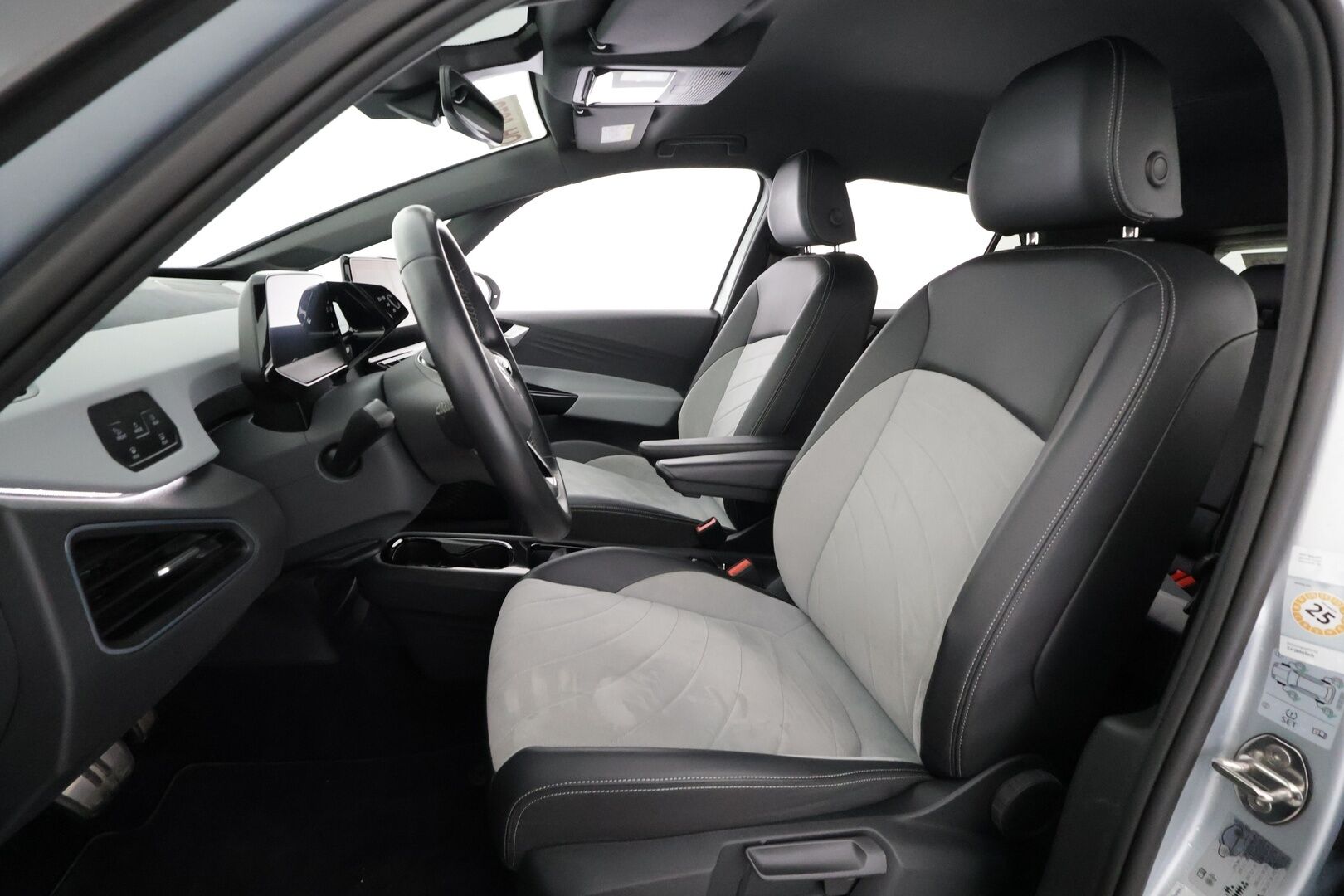 VOLKSWAGEN ID.3 2023 Pro S 150 kW, akku 77 kWh - | ACC | ILP | 360-Kamera | Matrix-LED | Puolinahat | Ratinlämmitys | Apple&Android | Merkkihuollettu | Kahdet Renkaat | Koti&Kauppalaturi | - KORKO VAIN 3,99 %