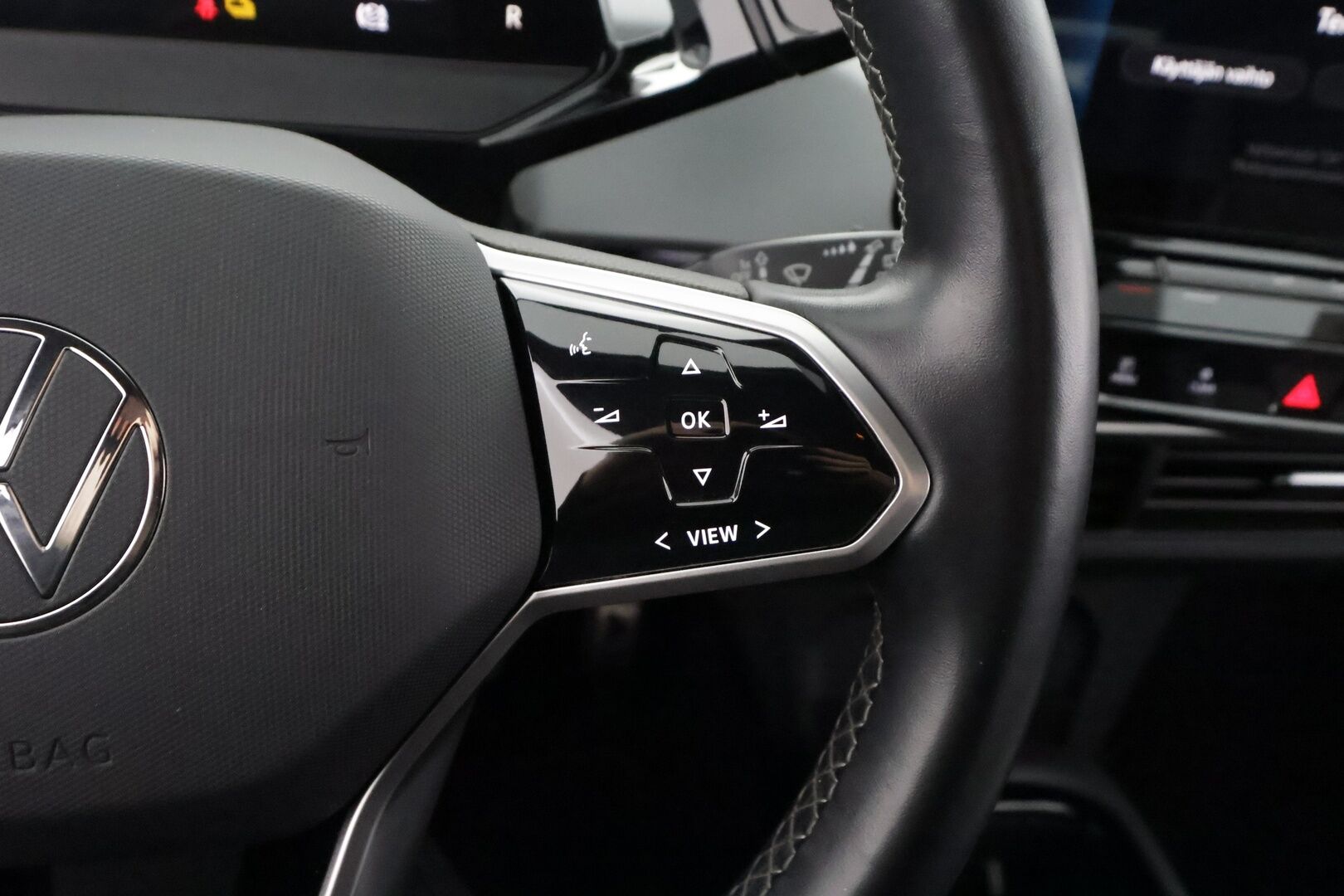 VOLKSWAGEN ID.3 2023 Pro S 150 kW, akku 77 kWh - | ACC | ILP | 360-Kamera | Matrix-LED | Puolinahat | Ratinlämmitys | Apple&Android | Merkkihuollettu | Kahdet Renkaat | Koti&Kauppalaturi | - KORKO VAIN 3,99 %