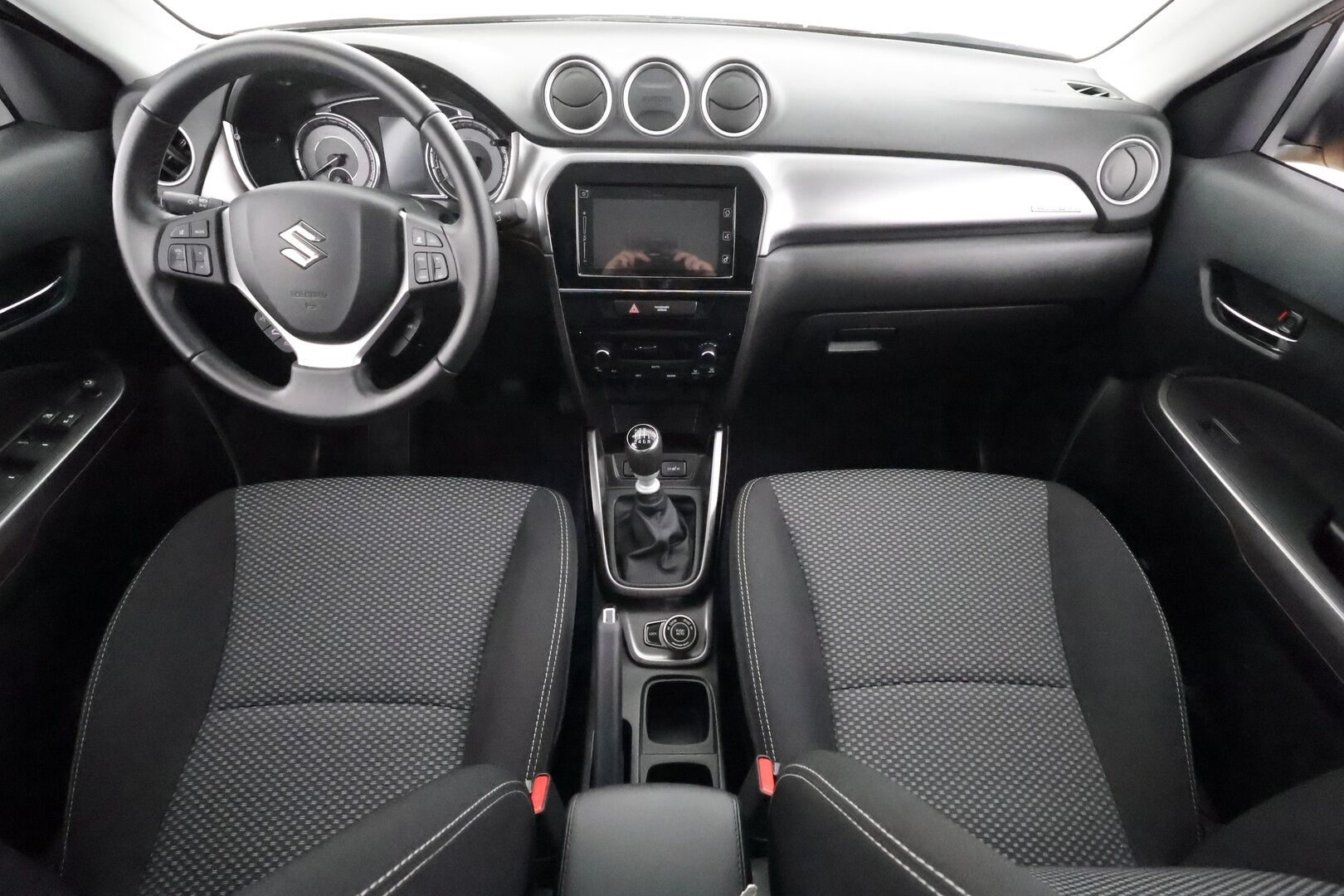 SUZUKI VITARA 2023 1,4 BOOSTERJET 48V HYBRID 4WD GL+ 6MT - | ACC | LED | P.kamera | Kaistavahti | Apple&Android | Merkkihuollettu | - KORKO VAIN 3,99 %